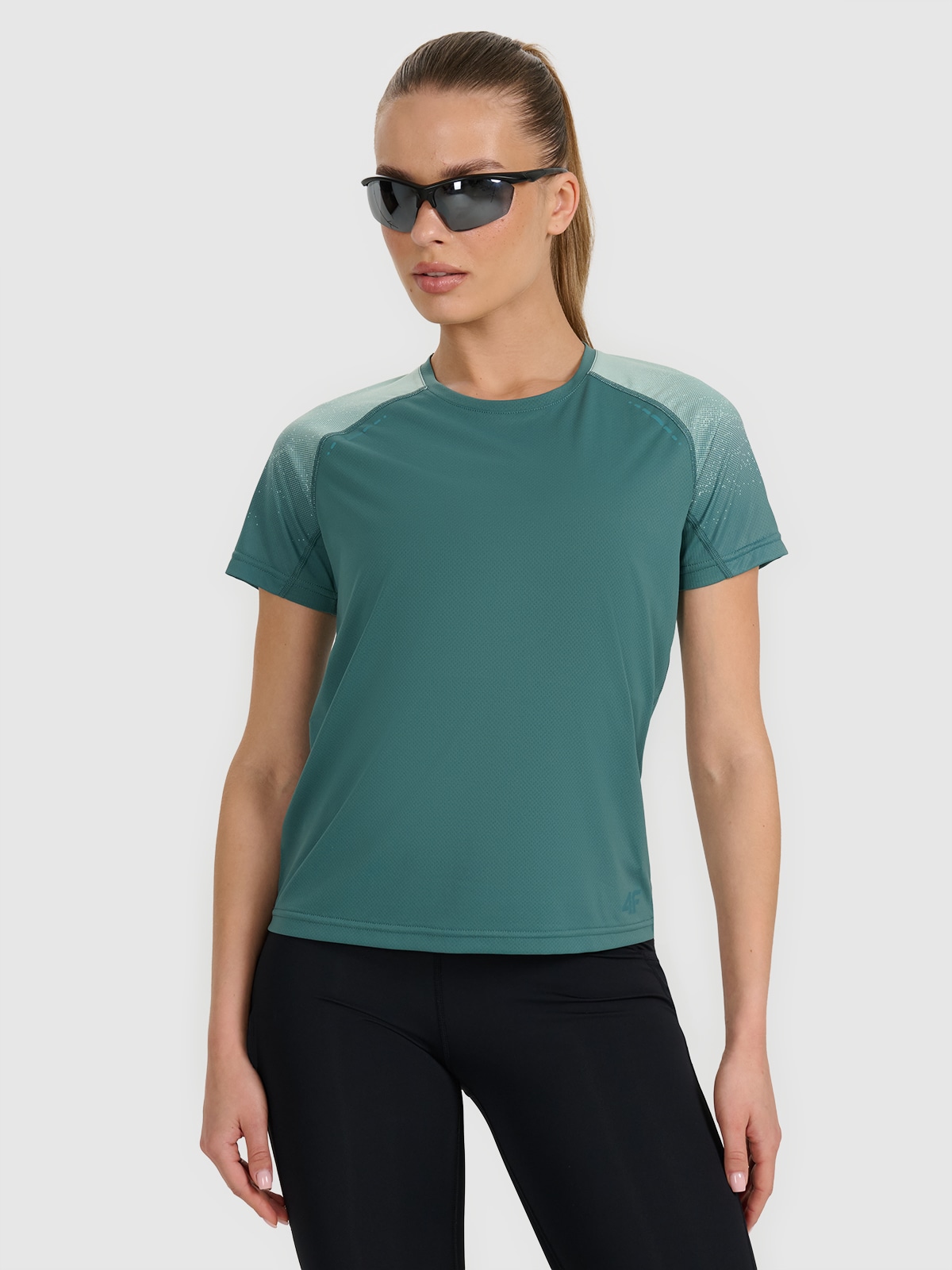 4F Koszulka do biegania w terenie szybkoschnąca damska - turkusowa XS