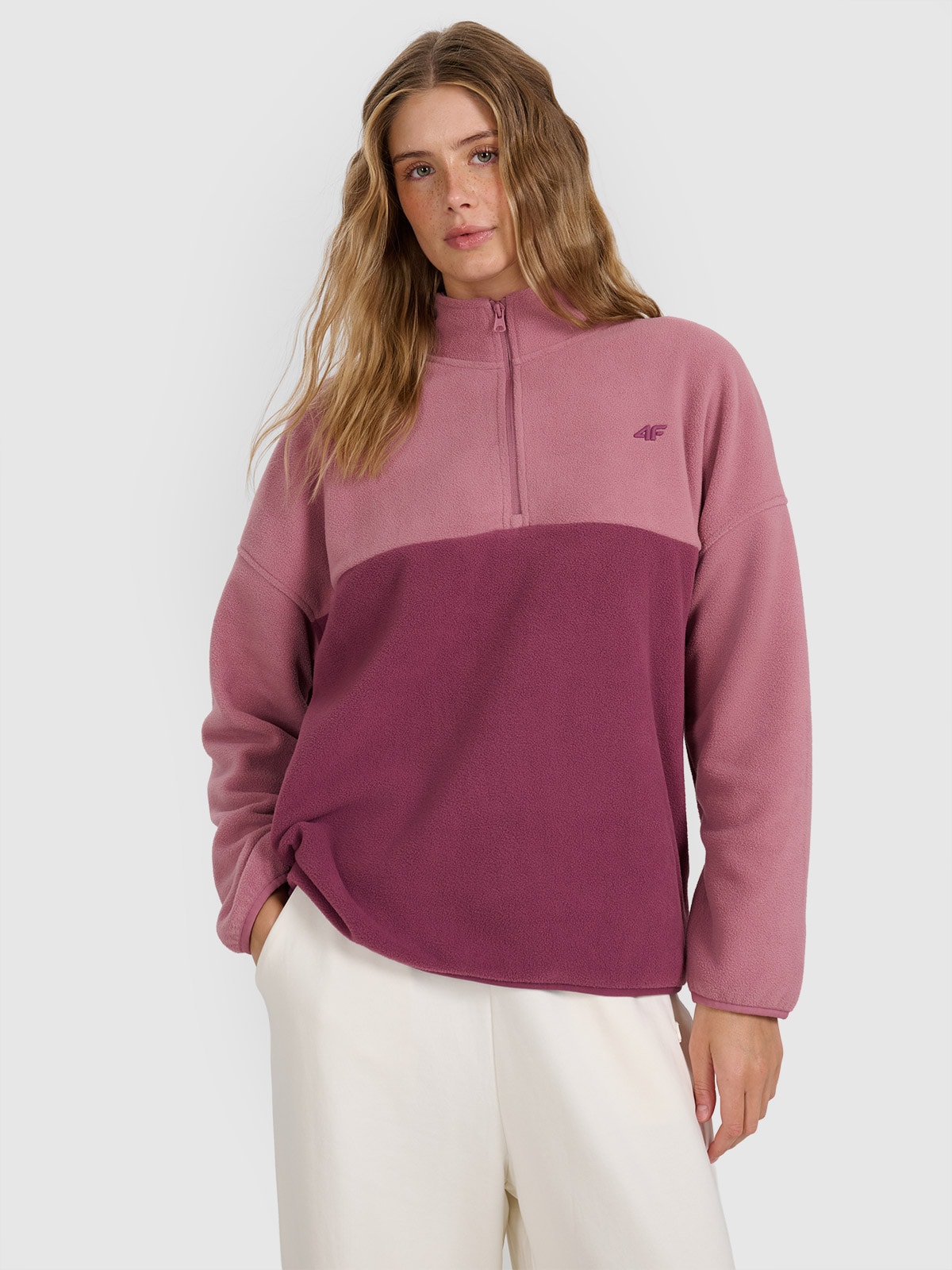 4F Polar ze stójką regular damski - różowy XS