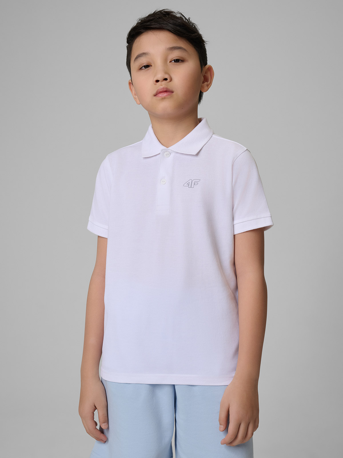 4F Koszulka polo regular chłopięca - biała 140 (9-10 lat)