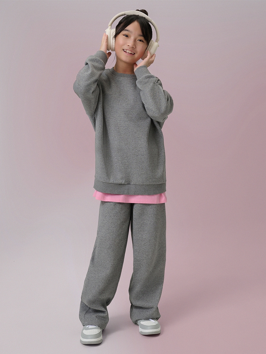 4F Spodnie dresowe z szerokimi nogawkami dziewczęce - szare 122/128 (6-8 lat)