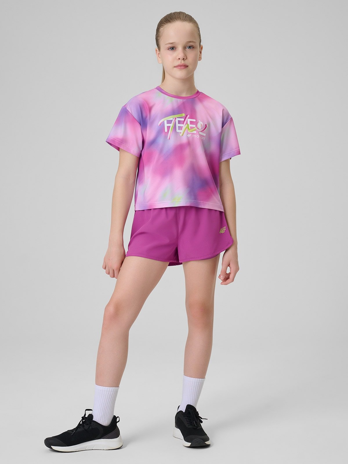 4F Spodenki sportowe szybkoschnące dziewczęce - fioletowe 134/140 (8-10 lat)