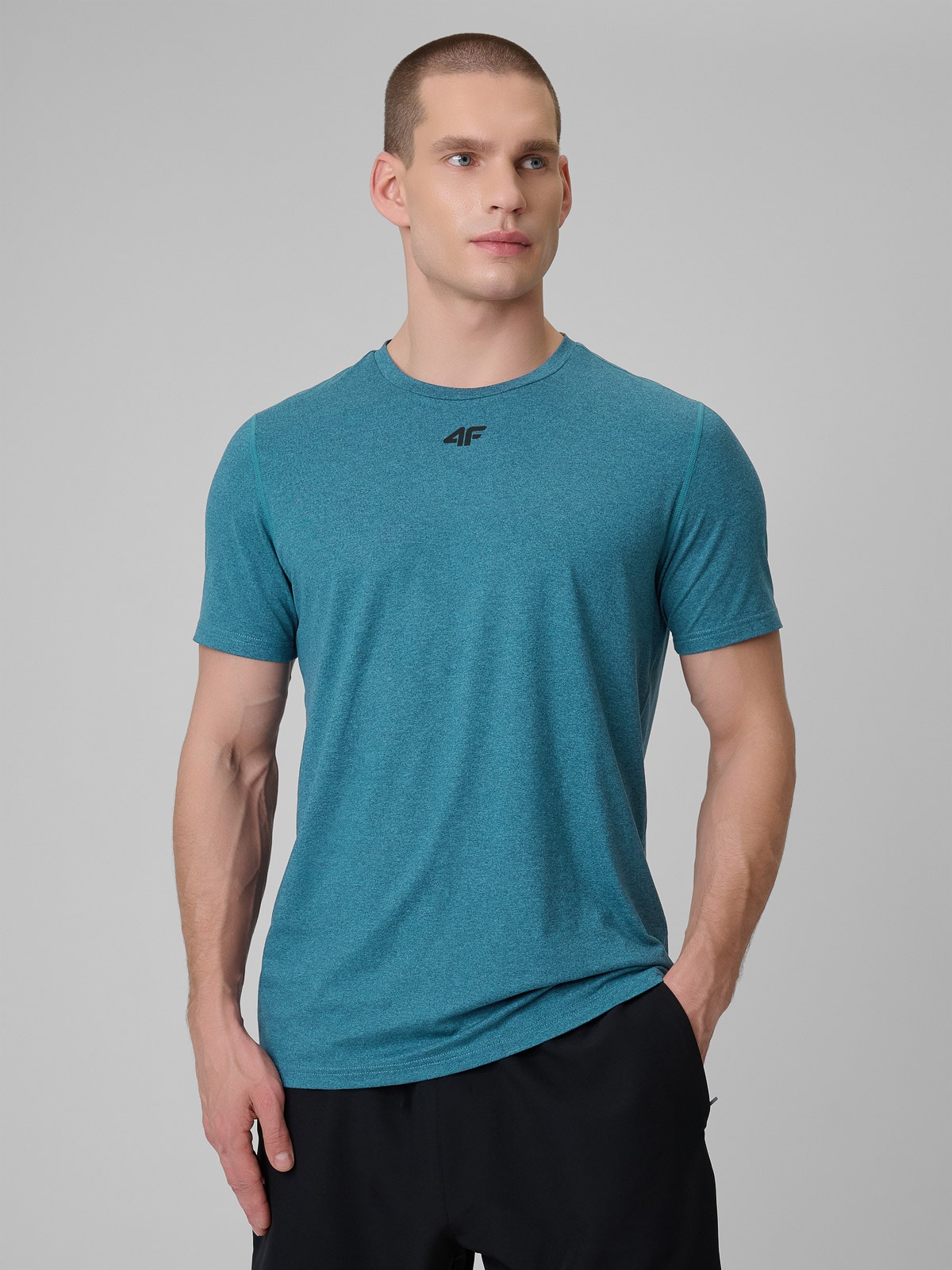 4F Koszulka treningowa regular szybkoschnąca męska - granatowa S