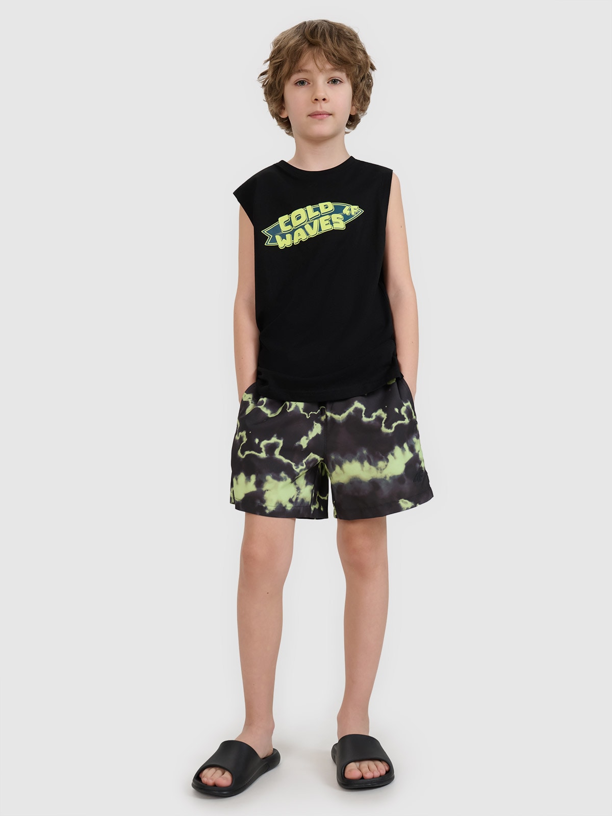 4F Spodenki plażowe boardshorty chłopięce - multikolor 146/152 (10-12 lat)