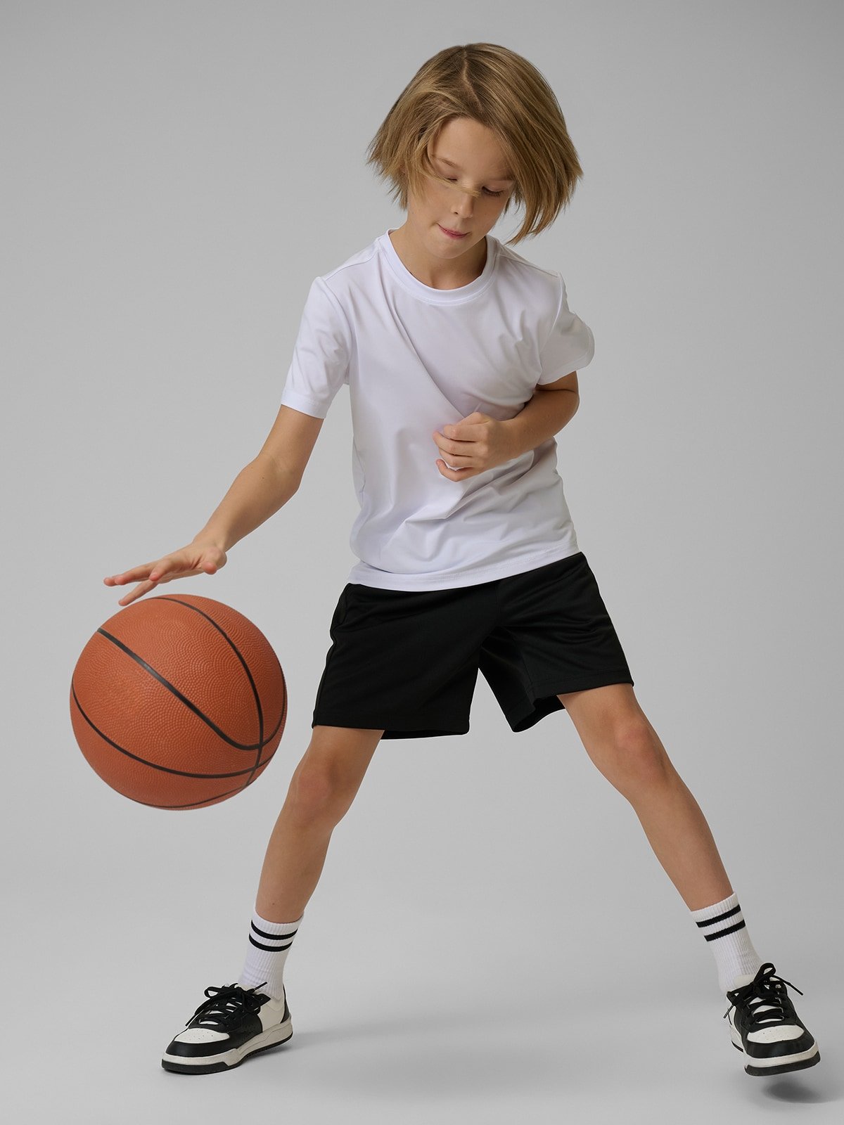 4F Koszulka sportowa szybkoschnąca chłopięca - biała 134/140 (8-10 lat)