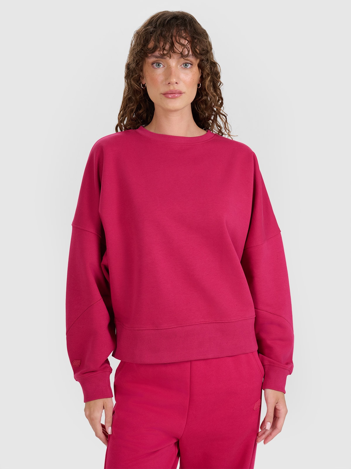 4F Bluza dresowa nierozpinana bez kaptura damska - różowa XXL