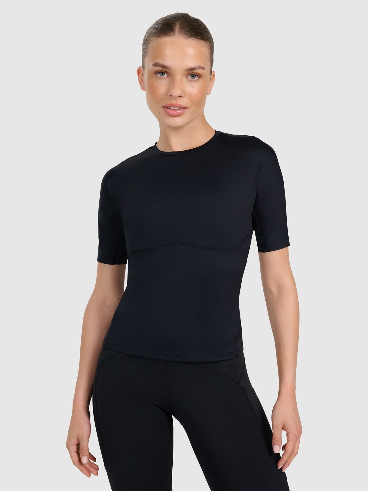 4F Koszulka treningowa slim szybkoschnąca damska - czarna L