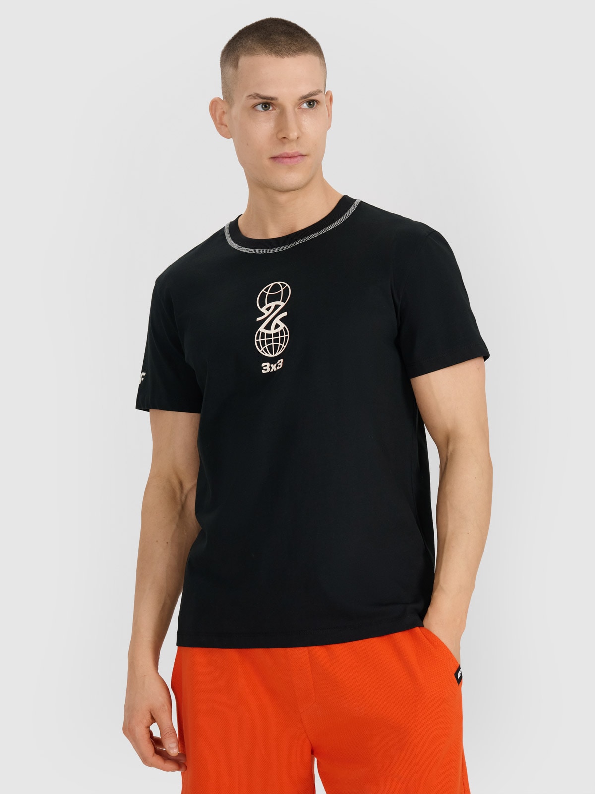 4F T-shirt regular z nadrukiem męski - czarny XXL