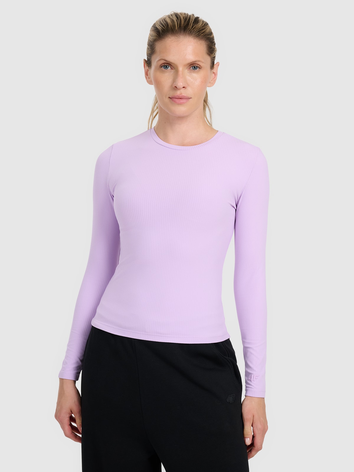 4F Longsleeve slim z prążkowanej dzianiny damski - fioletowy M