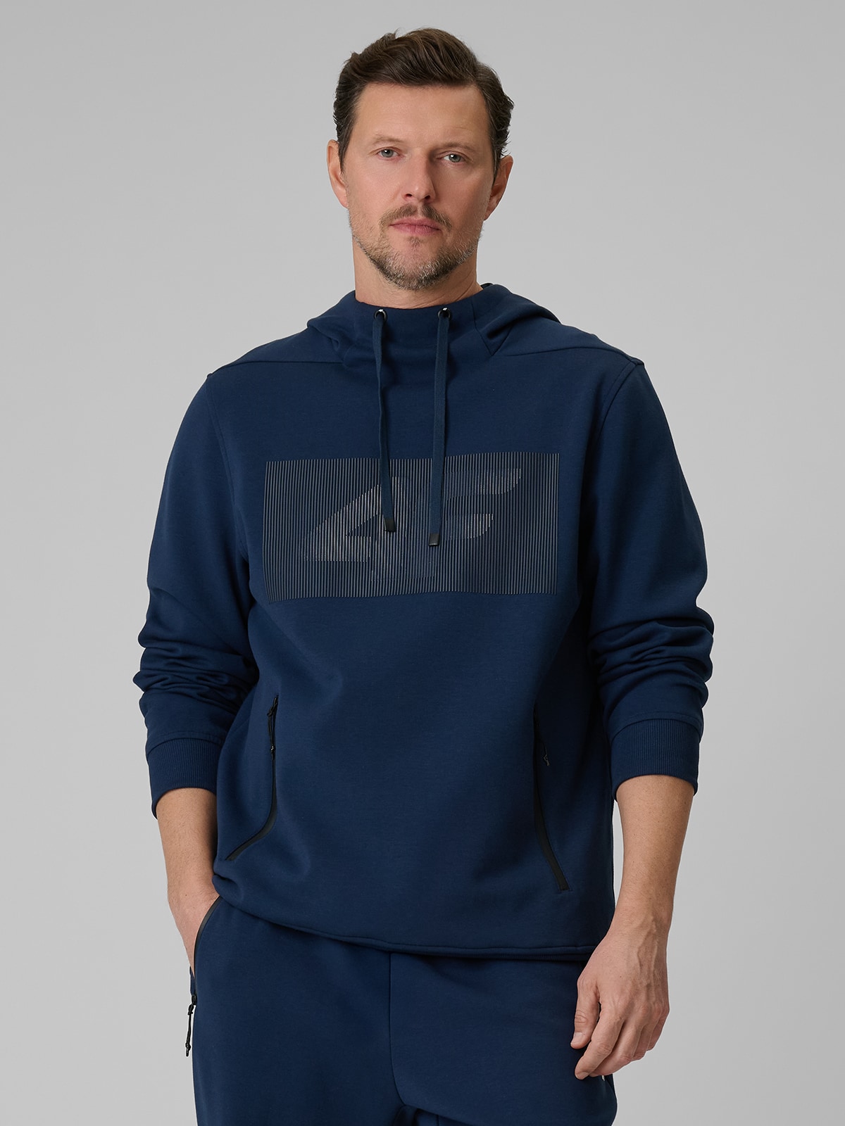 4F Bluza dresowa regular z kapturem męska - granatowa S