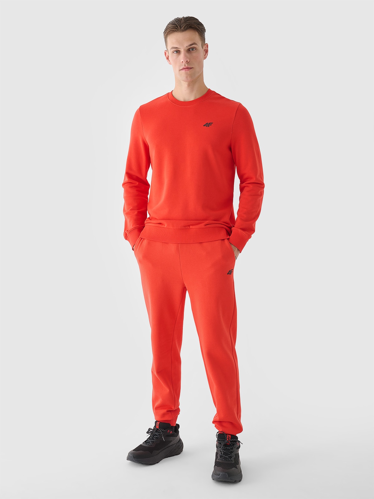 4F Spodnie dresowe joggery męskie - czerwone XL