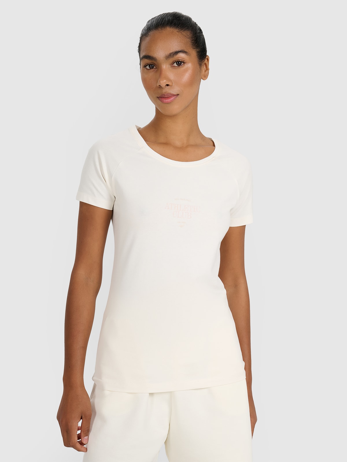 4F T-shirt slim z nadrukiem damski - biały XS