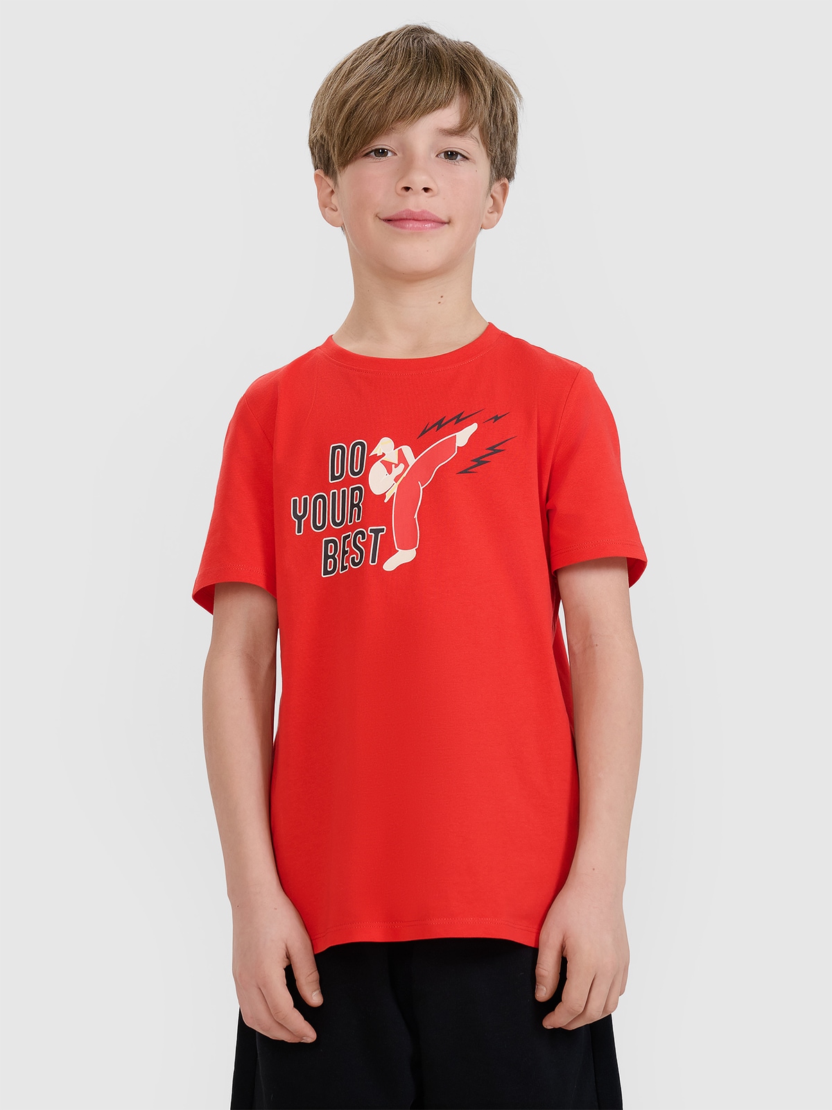 4F T-shirt regular z nadrukiem chłopięcy - czerwony 122 (6-7 lat)