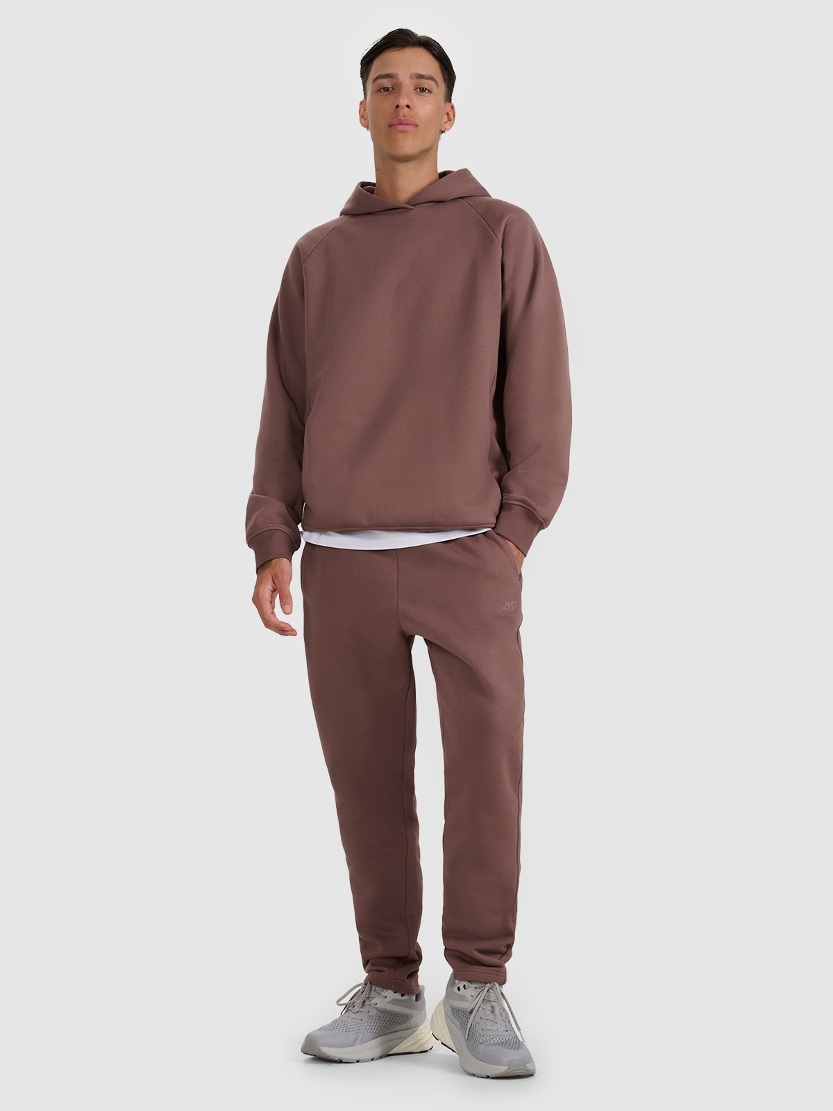 4F Spodnie dresowe męskie - brązowe XXL