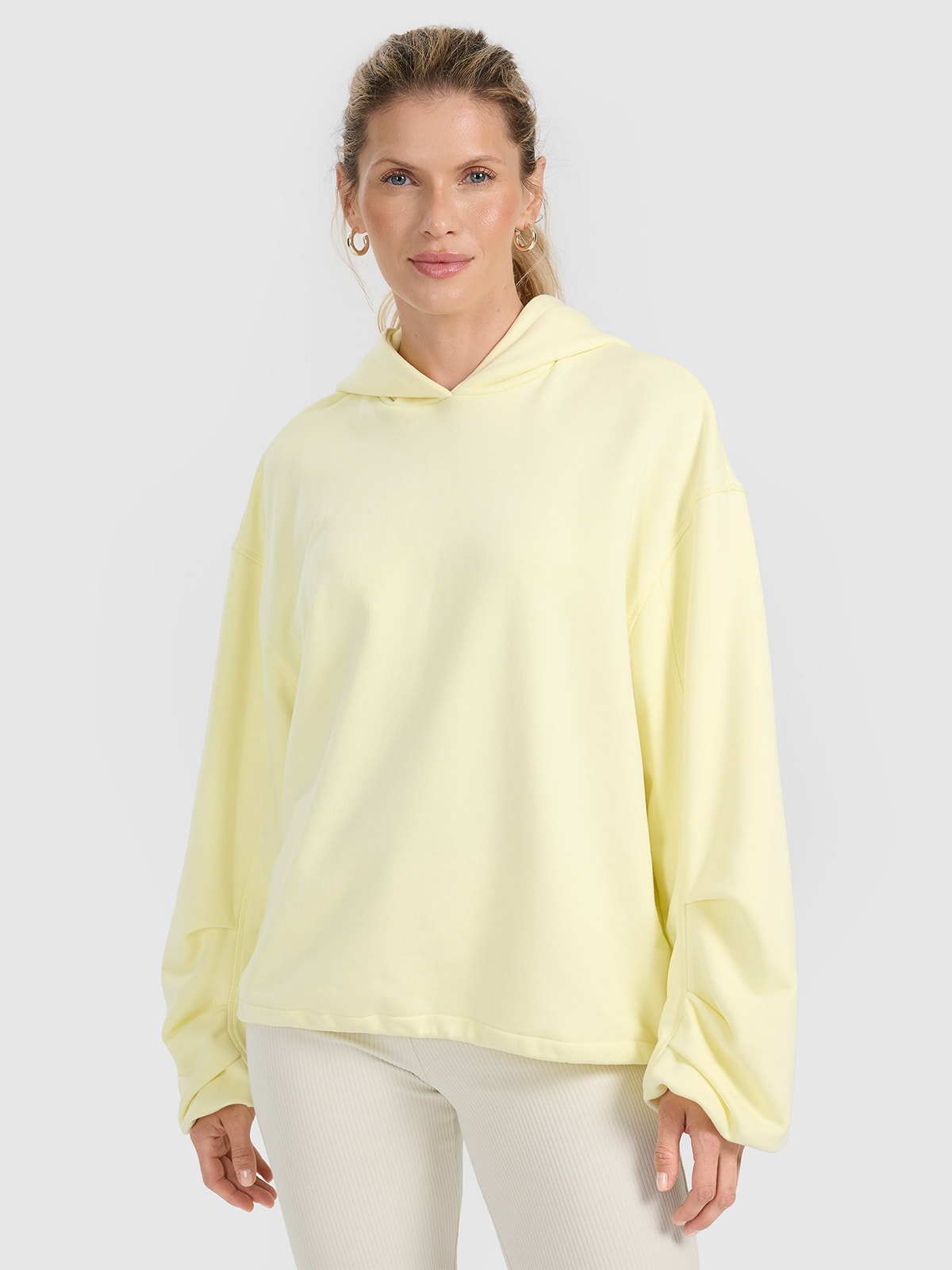 4F Bluza dresowa nierozpinana z kapturem damska - żółta M