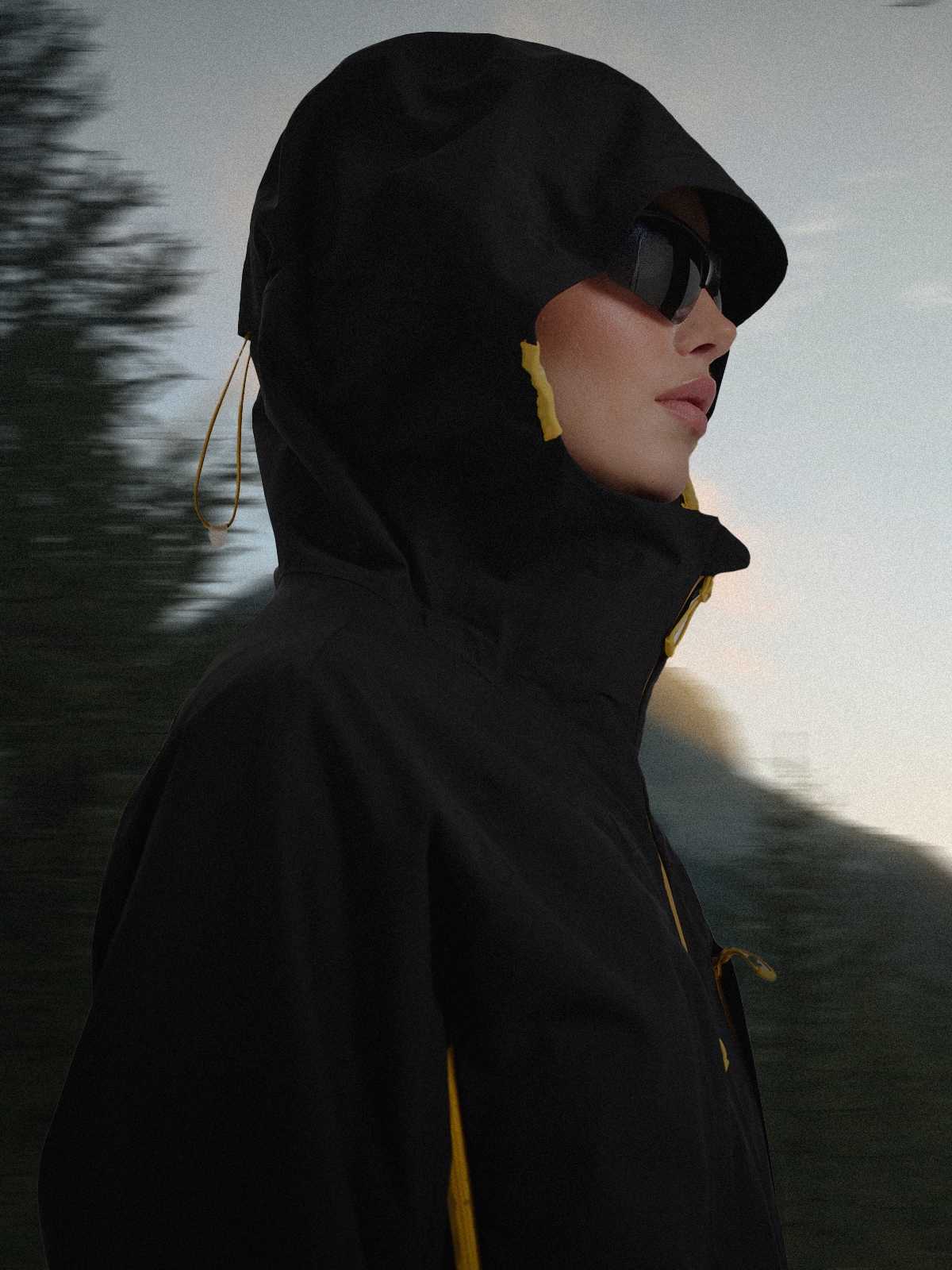 4F Kurtka trekkingowa przeciwdeszczowa membrana 20000+ damska - czarna S