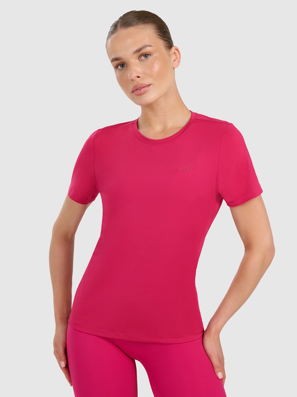 4F Koszulka treningowa regular szybkoschnąca damska - różowa L