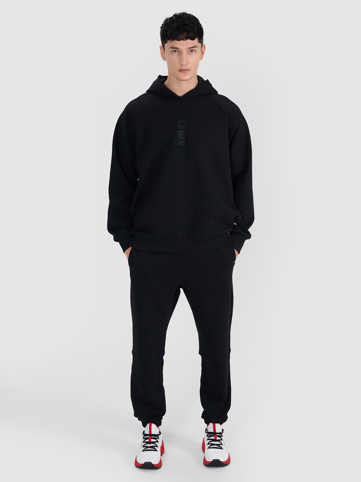 4F Spodnie dresowe joggery męskie - czarne M