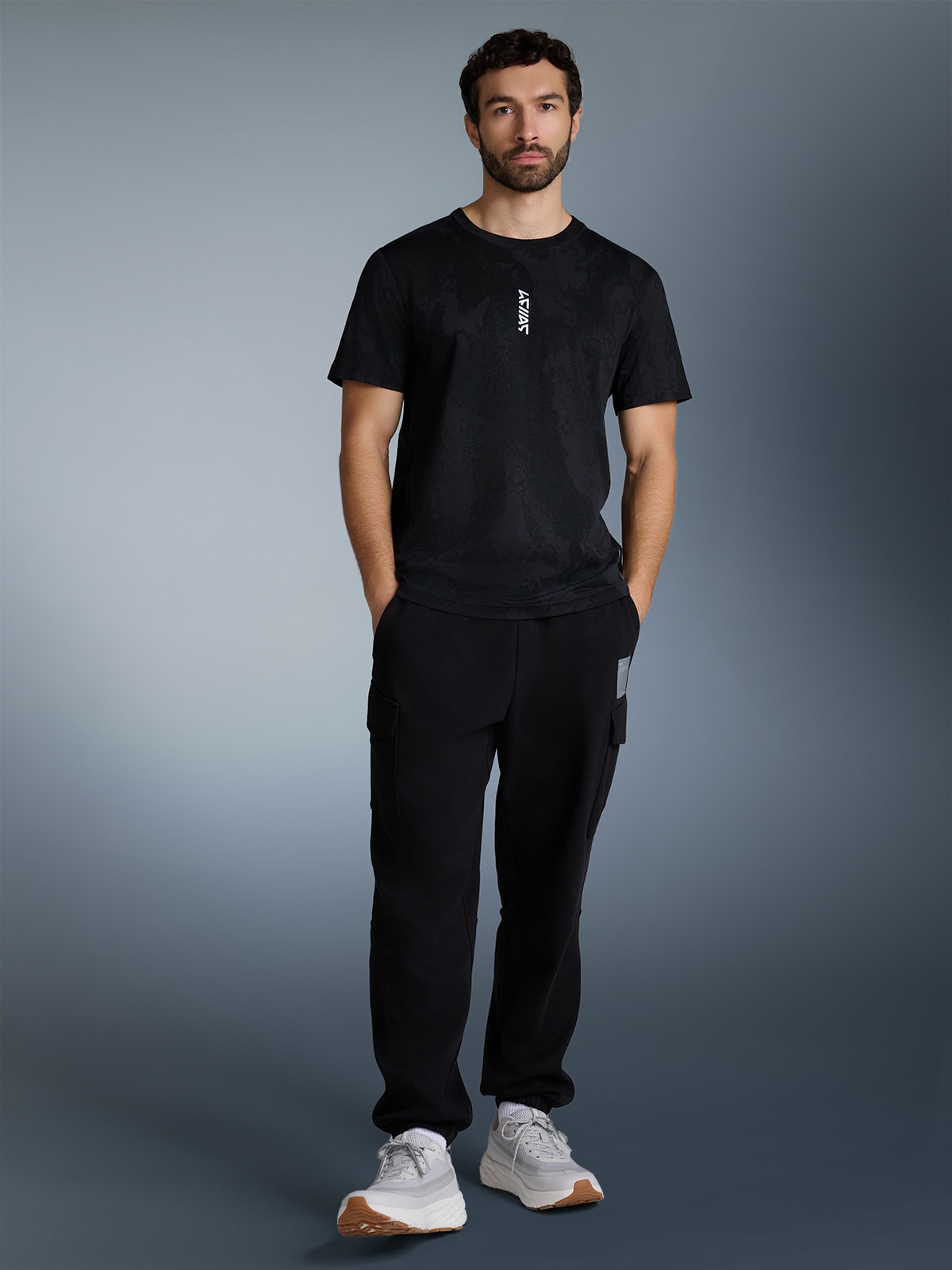 4F T-shirt regular z nadrukiem męski - czarny S