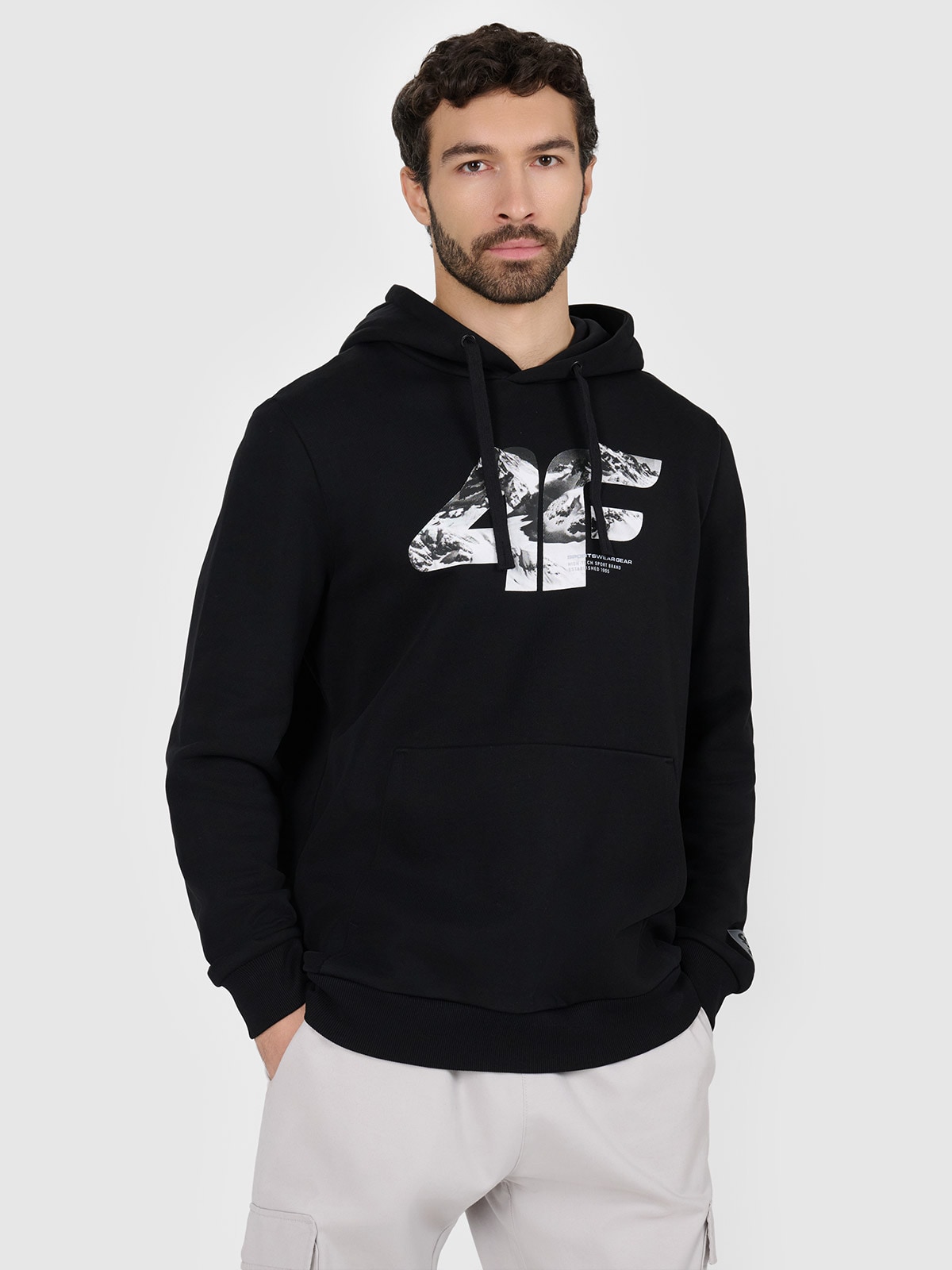 4F Bluza dresowa nierozpinana z kapturem męska - czarna L