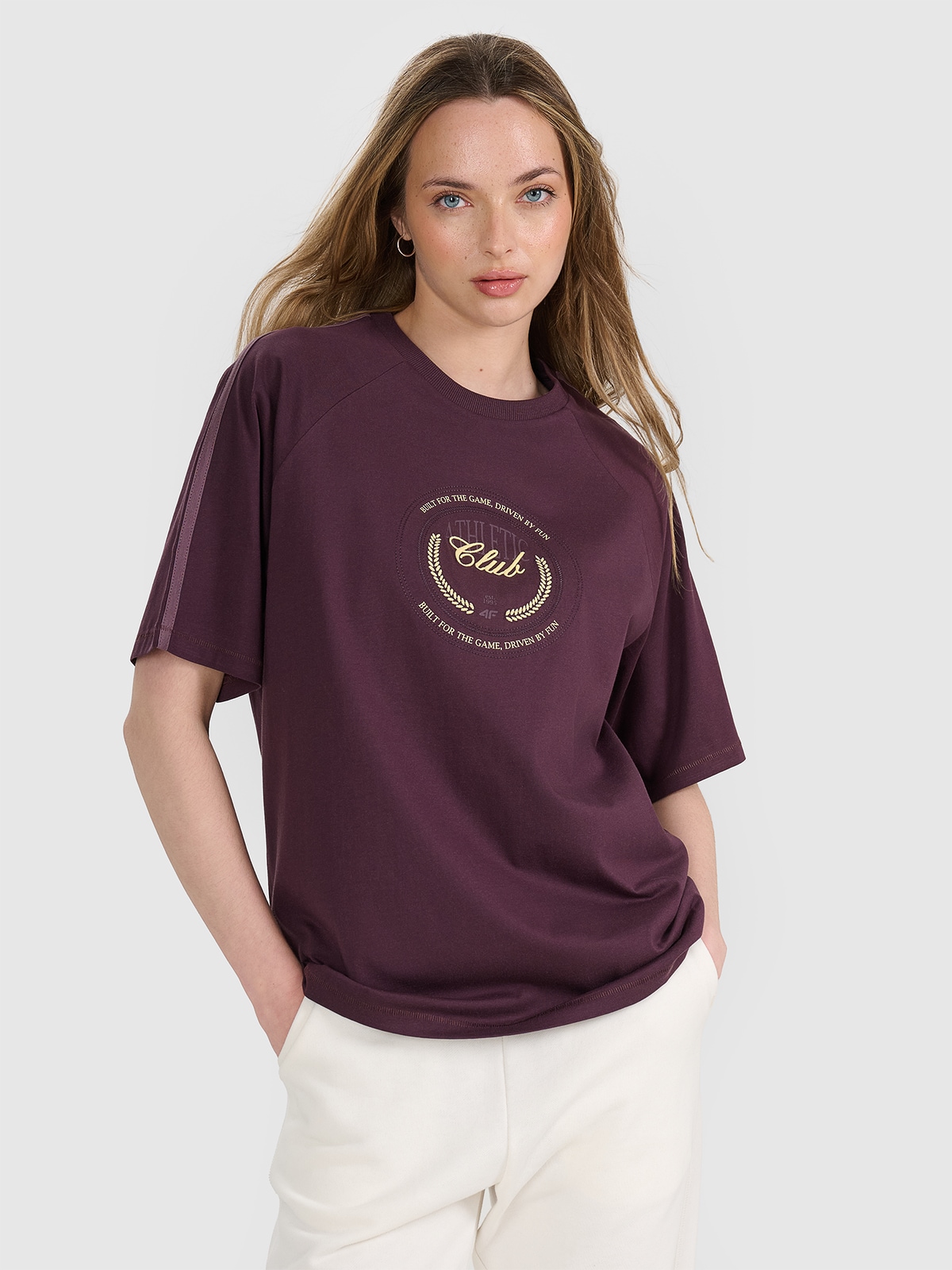 4F T-shirt oversize z nadrukiem damski - fioletowy XS