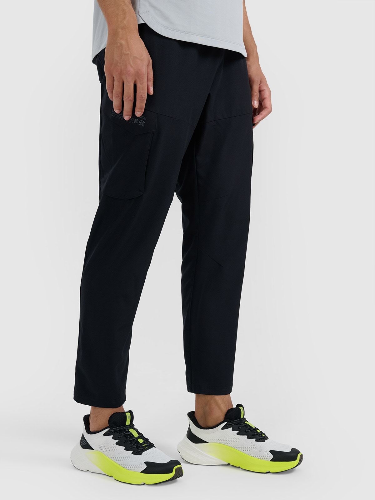 4F Buty do biegania Freemove Elevated Mesh męskie - multikolor 42