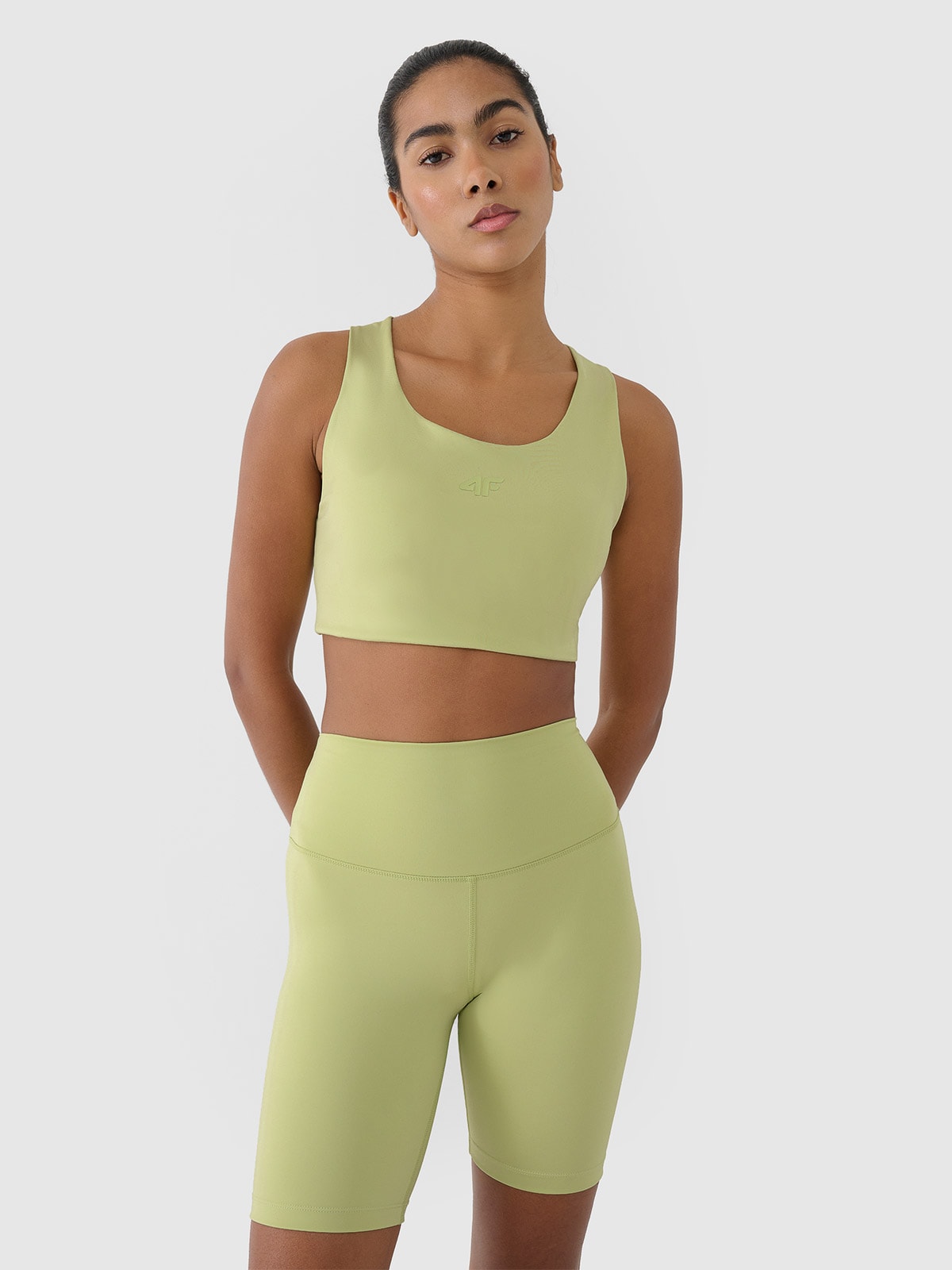 4F Biustonosz treningowy z niskim wsparciem damski - zielony XS