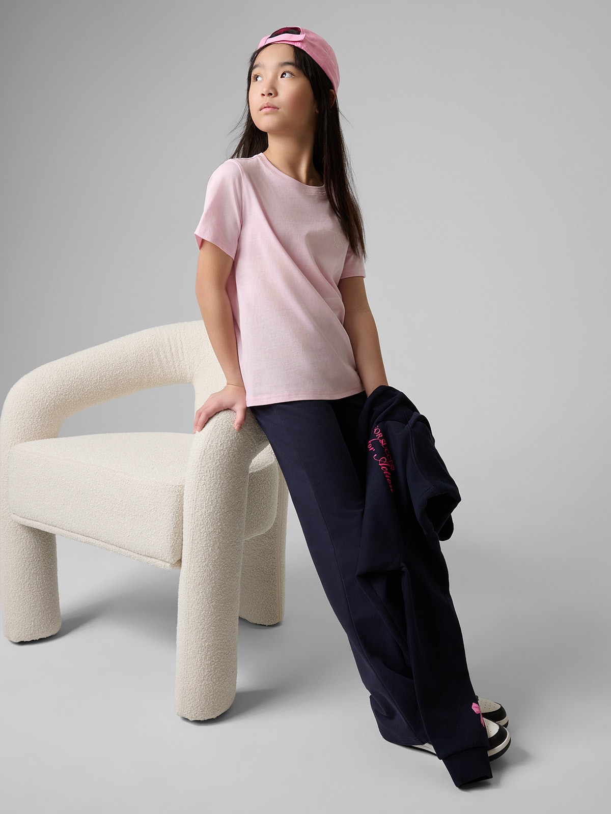 4F T-shirt regular z nadrukiem dziewczęcy - różowy 128 (7-8 lat)