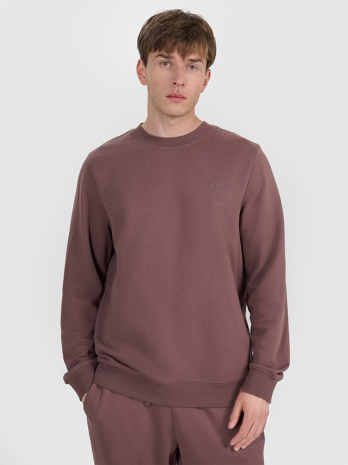 4F Bluza dresowa nierozpinana bez kaptura męska - brązowa XXL