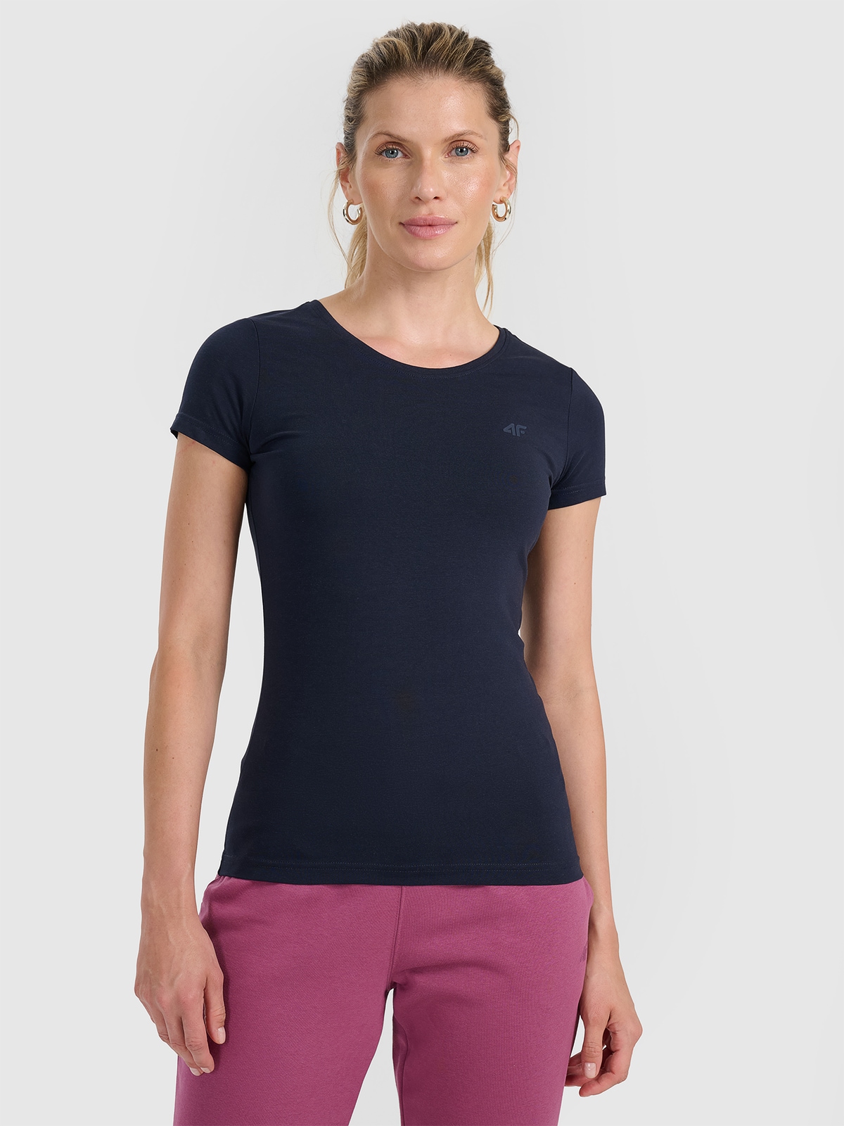4F T-shirt slim gładki damski XS