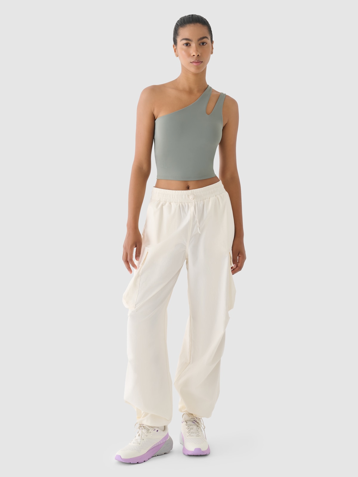 4F Spodnie oversize cargo damskie 4F x Anna Lewandowska - białe XS