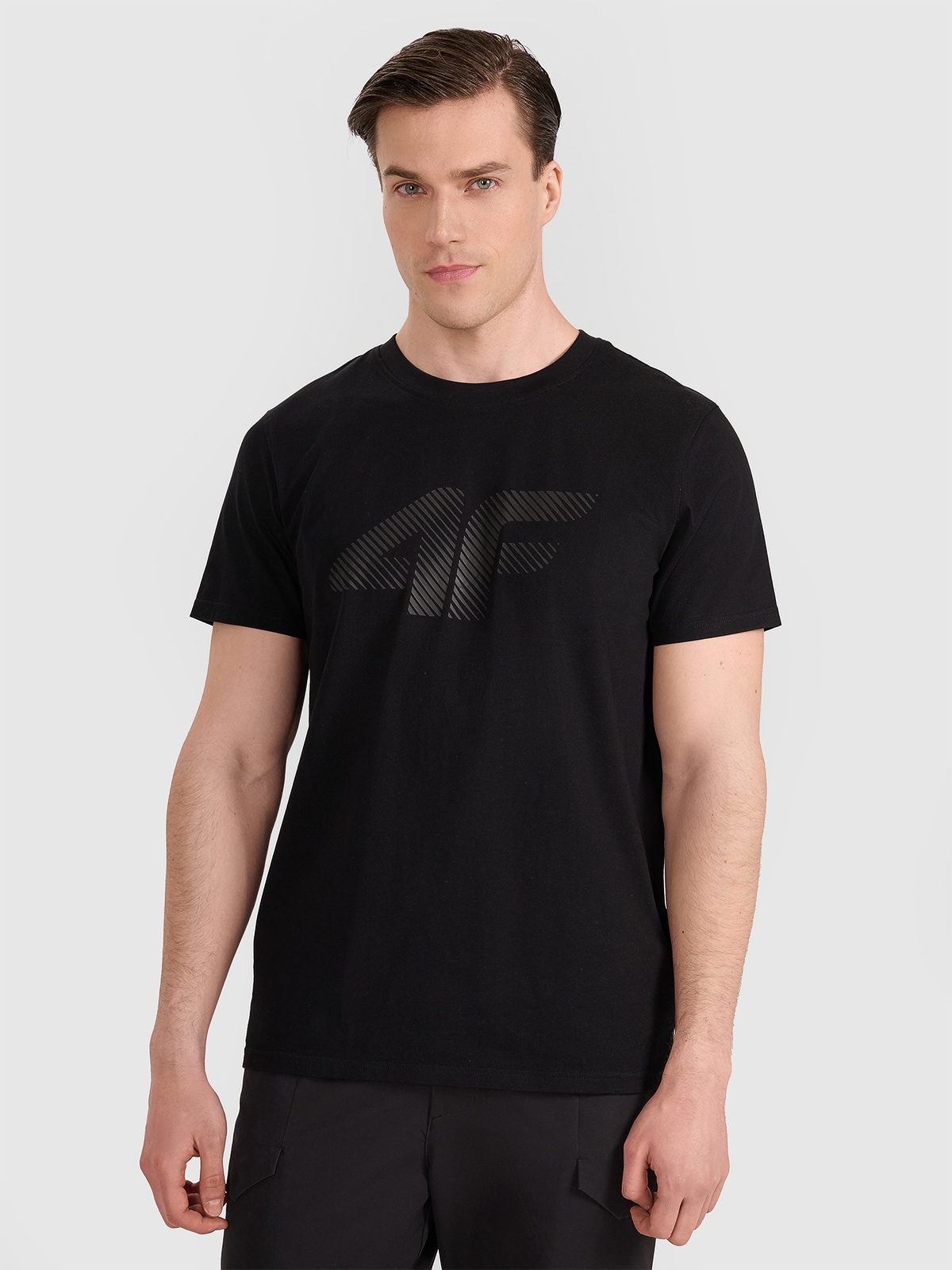 4F T-shirt regular z nadrukiem męski - czarny 3XL