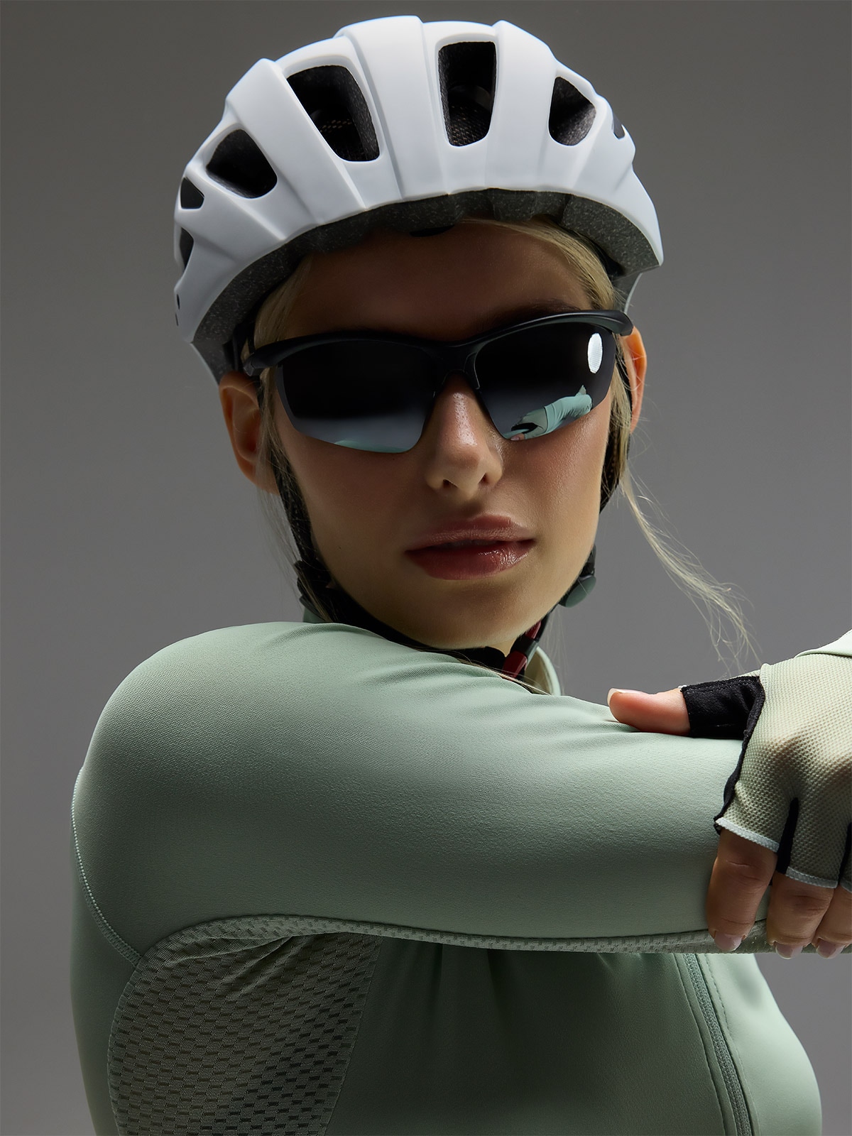 4F Longsleeve rowerowy rozpinany damski - turkusowy XL