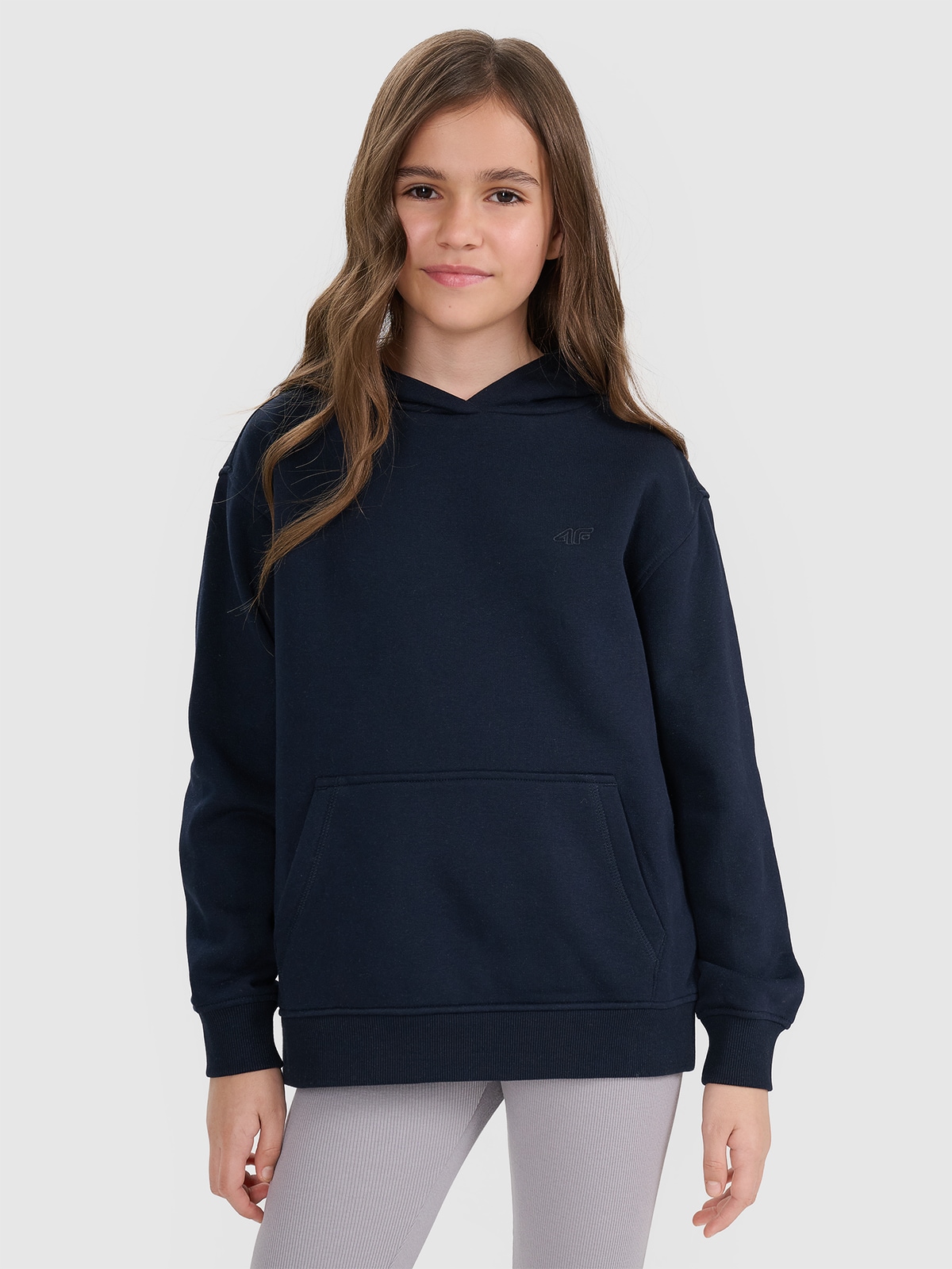 4F Bluza dresowa nierozpinana z kapturem dziewczęca - granatowa 128 (7-8 lat)