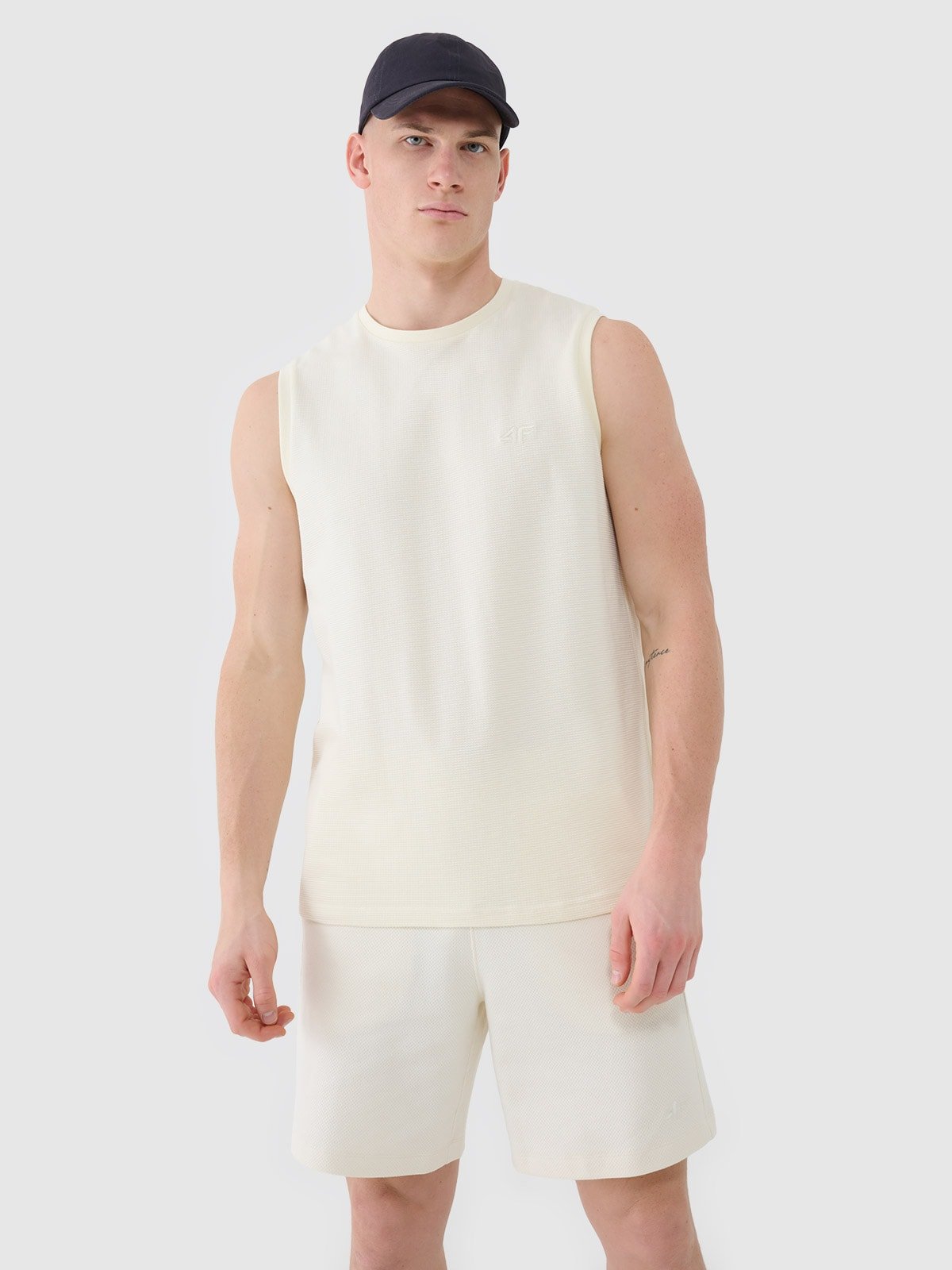 4F Tank top regular gładki męski - beżowy XXL