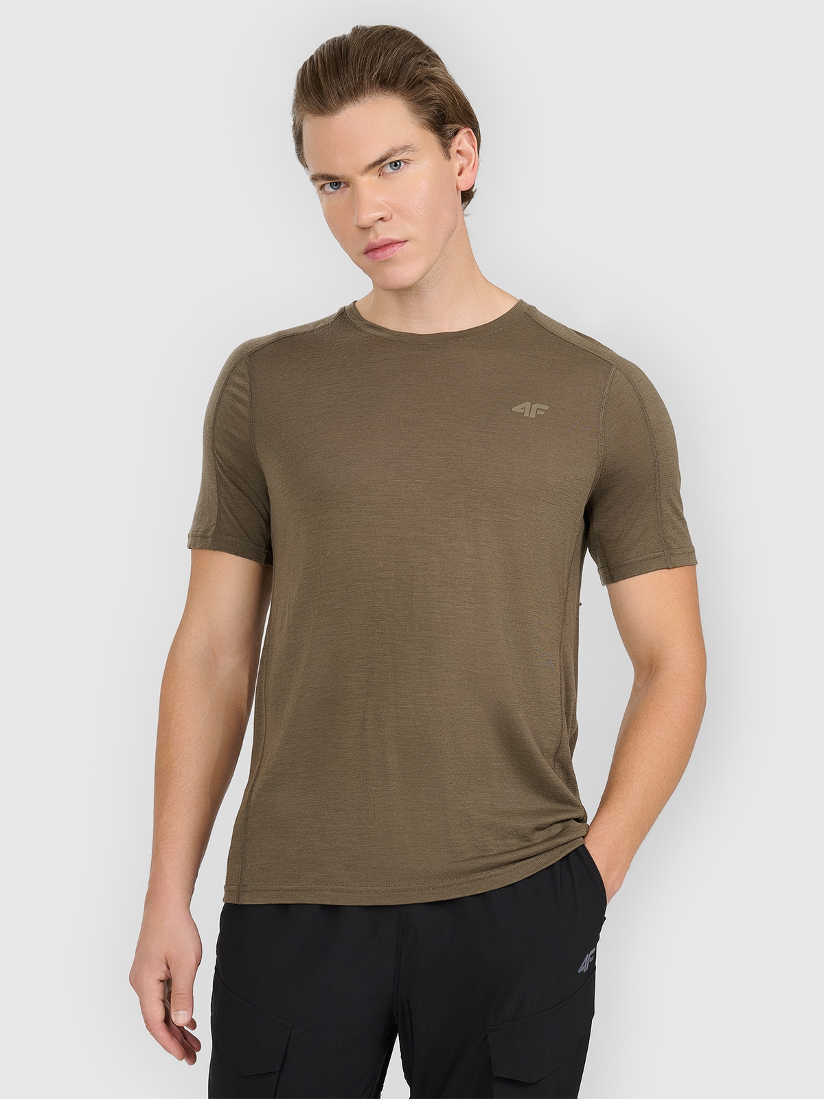 4F Koszulka trekkingowa z wełną merino męska - oliwkowa/khaki XL