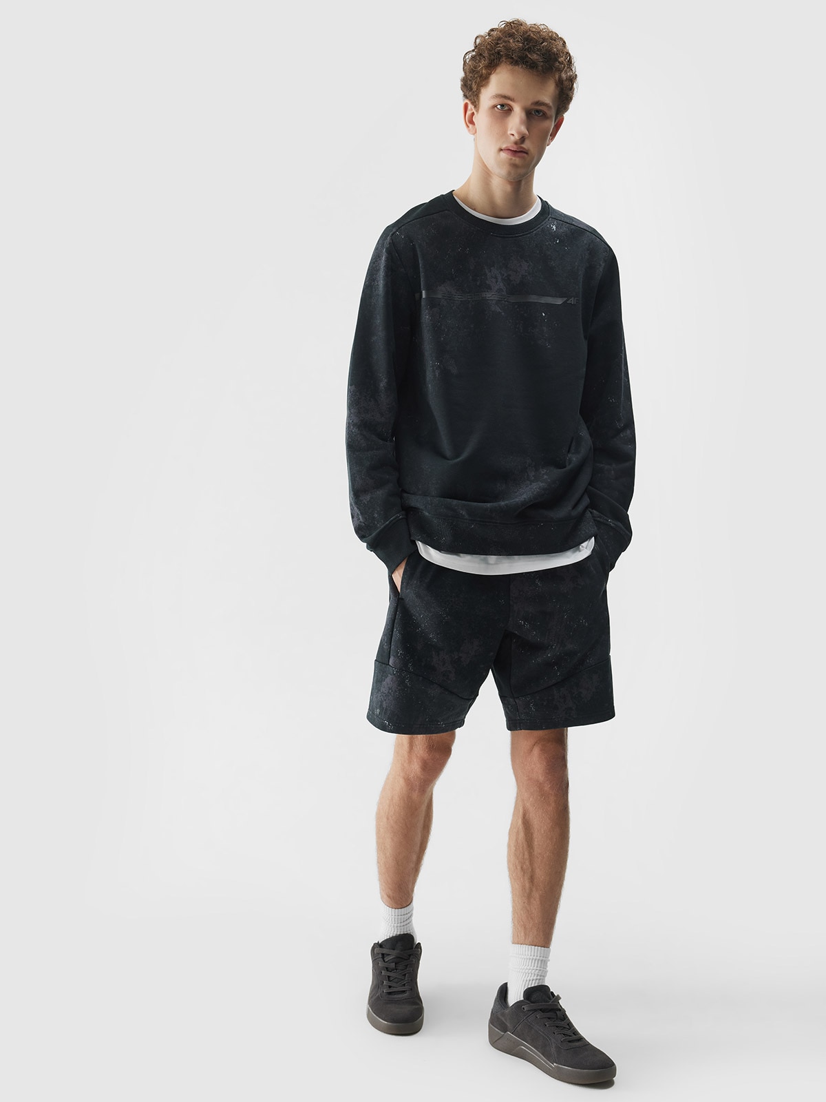 4F Spodenki dresowe męskie - grafitowy L