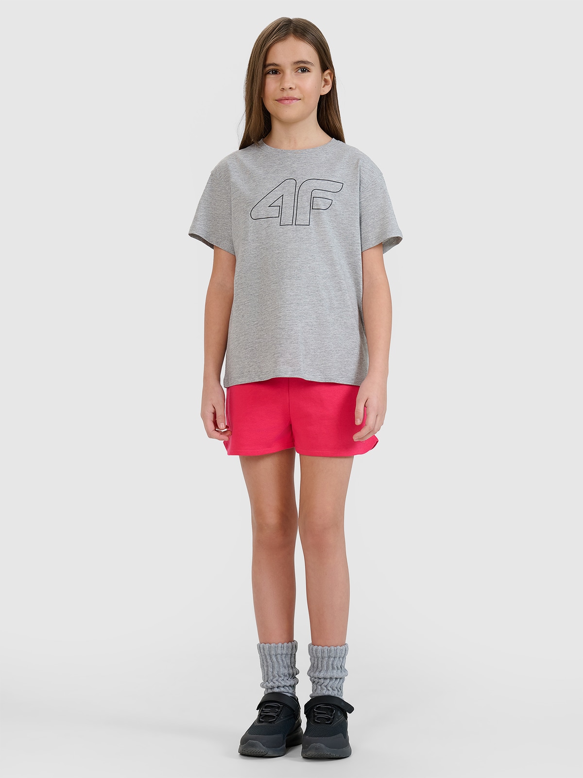 4F Spodenki dresowe dziewczęce - różowe 134/140 (8-10 lat)