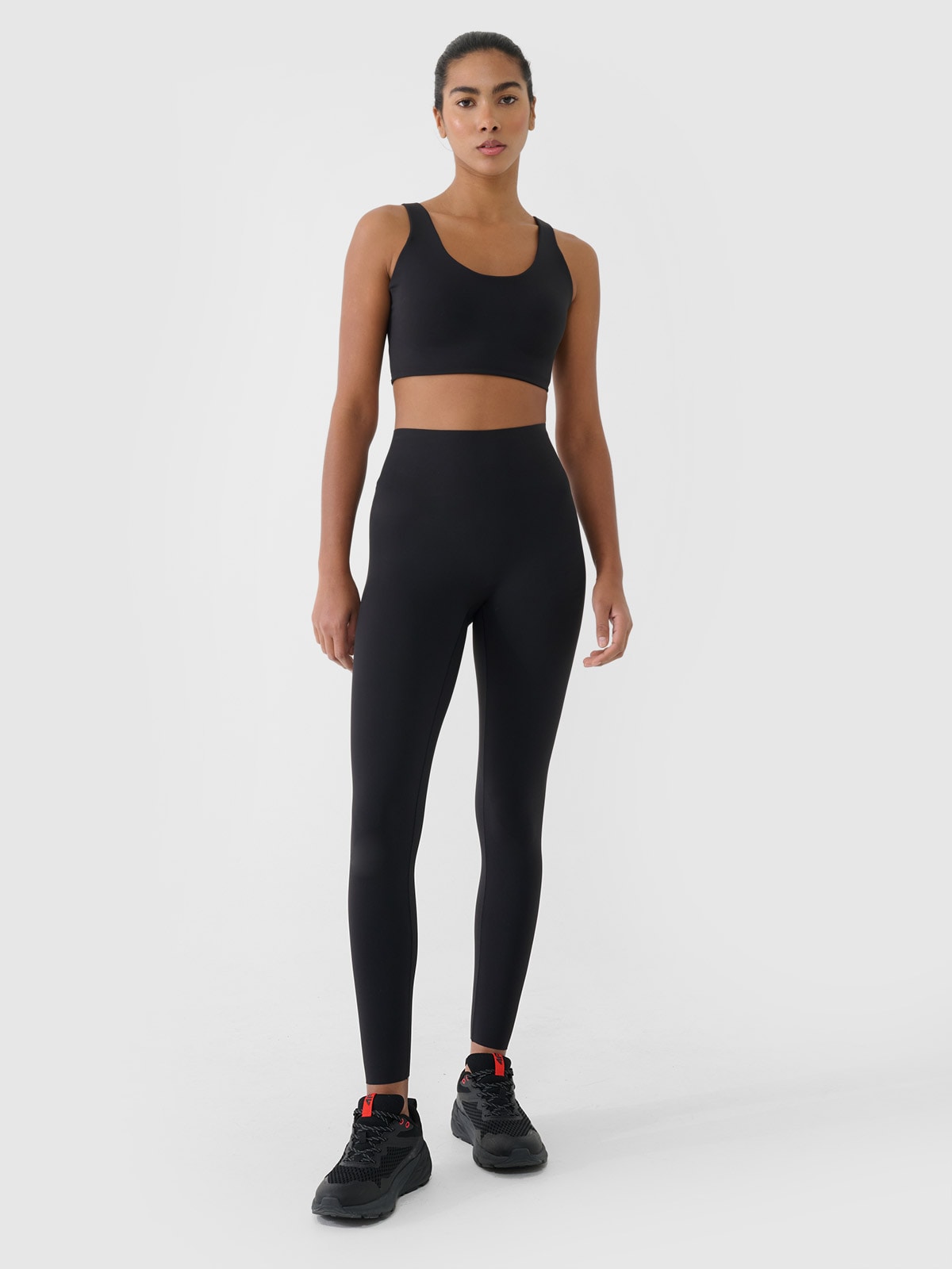 4F Legginsy treningowe szybkoschnące damskie - czarne XL