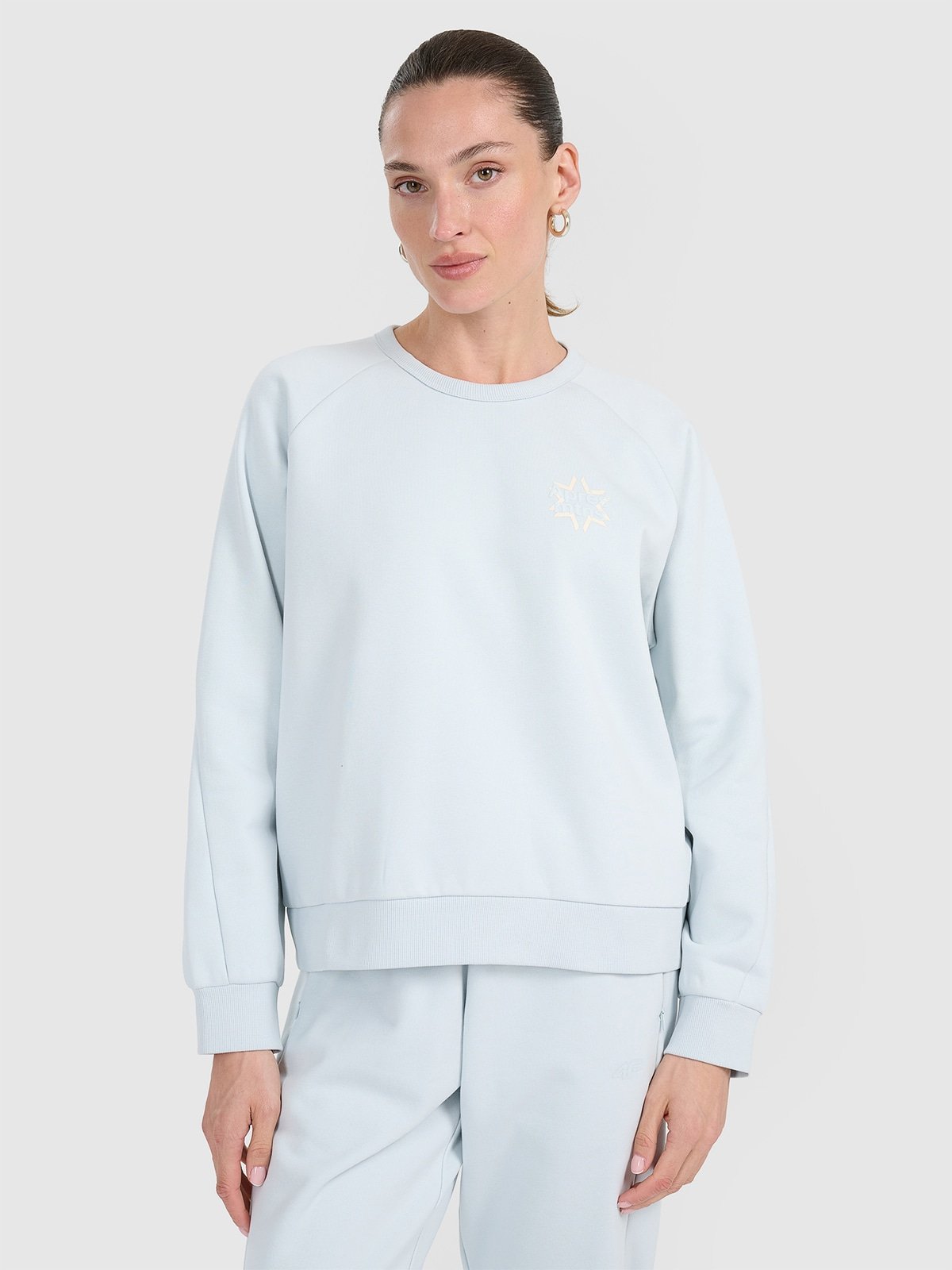 4F Bluza dresowa nierozpinana bez kaptura damska - niebieska S