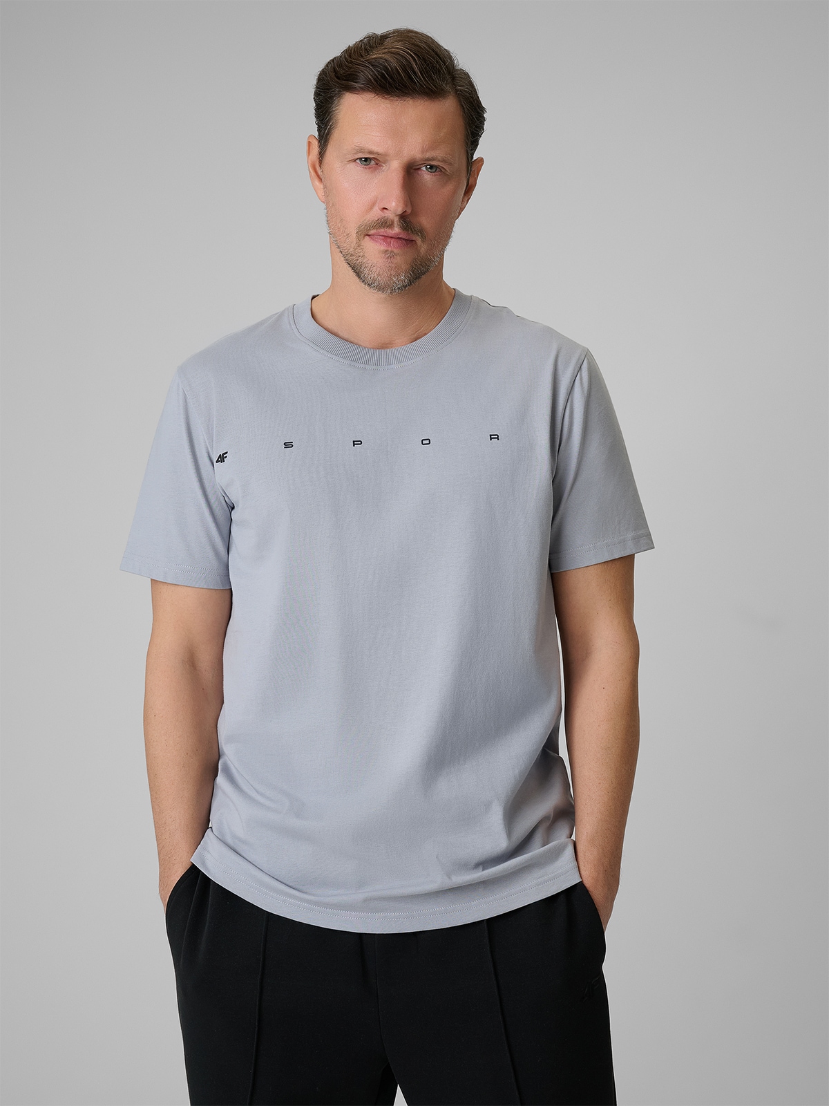 4F T-shirt regular z nadrukiem męski - szary L