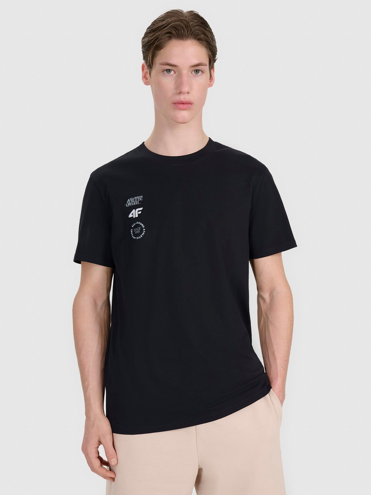 4F T-shirt regular z nadrukiem męski - czarny S