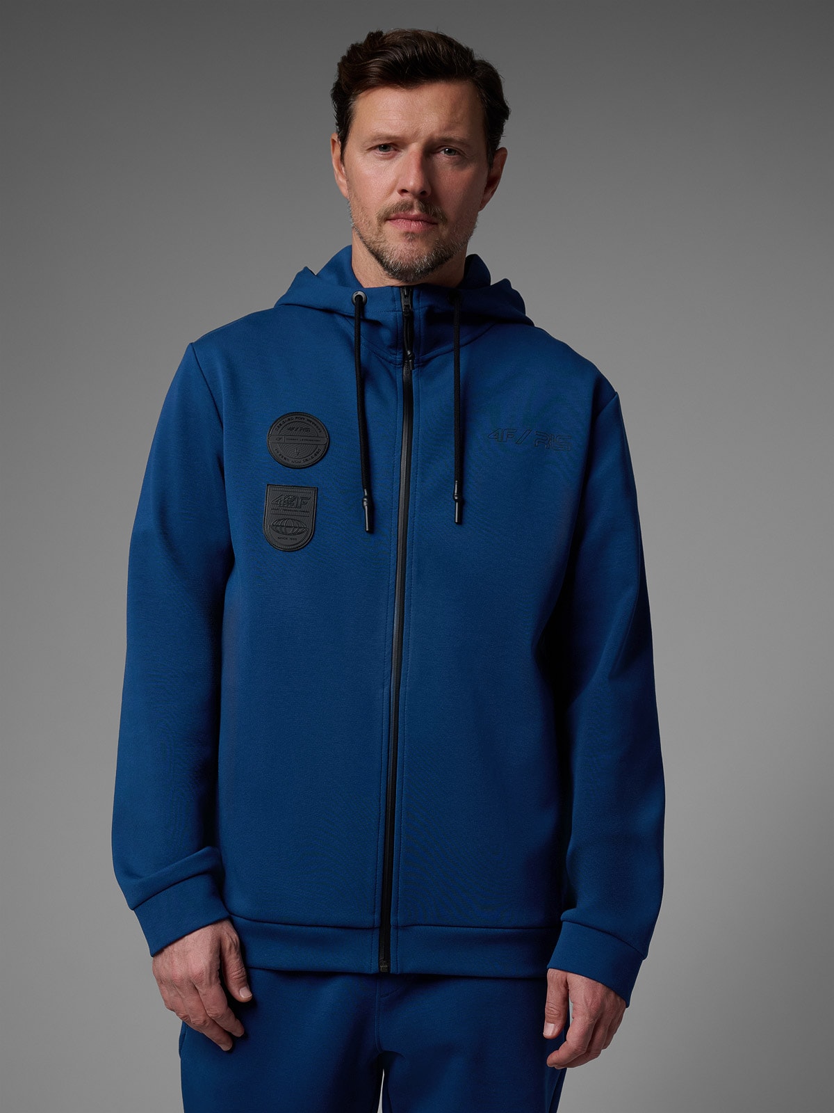 4F Bluza dresowa regular z kapturem męska 4F x Robert Lewandowski - granatowa XL