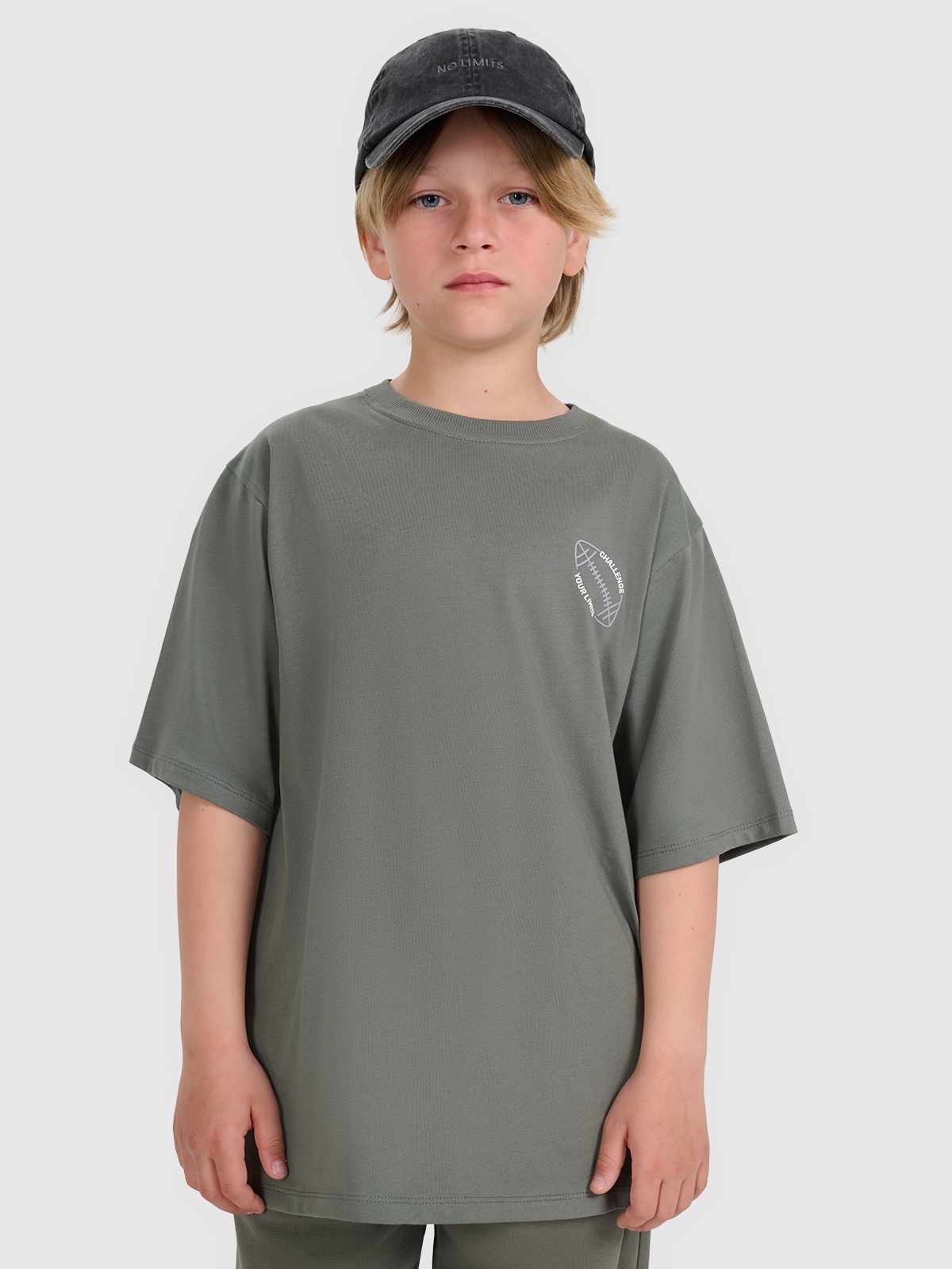 4F T-shirt oversize z nadrukiem chłopięcy - szary 134 (8-9 lat)