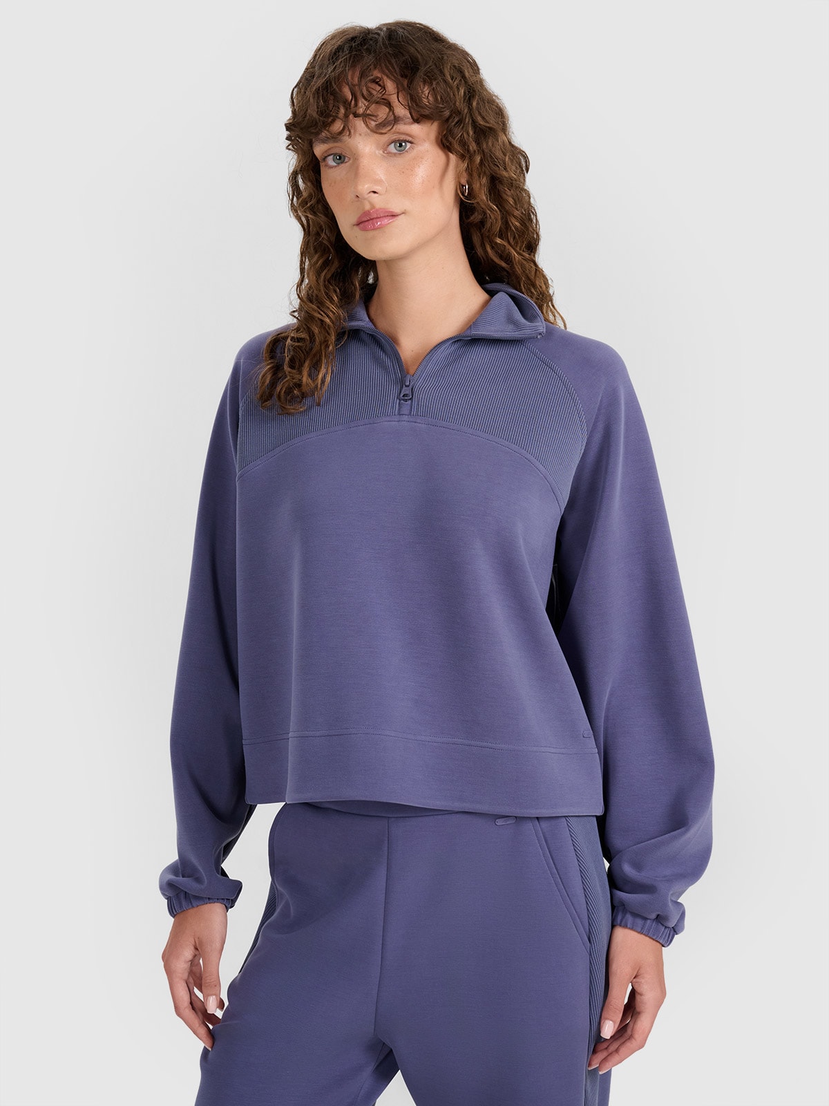 4F Bluza dresowa nierozpinana z modalem damska - granatowa XS