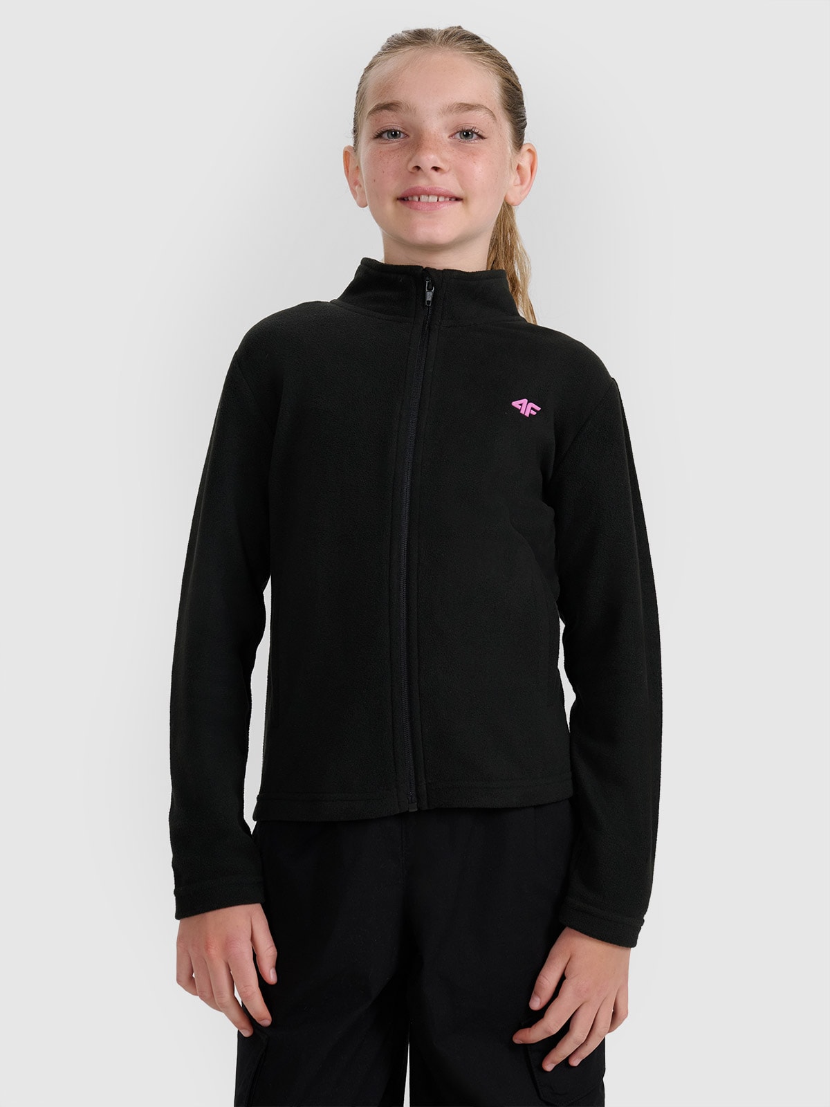 4F Polar ze stójką slim dziewczęcy - czarny 134 (8-9 lat)