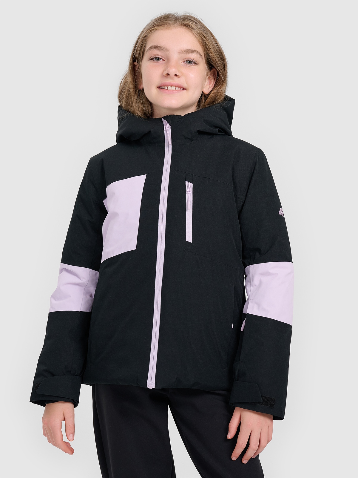 4F Kurtka narciarska membrana 10000 dziewczęca - czarna 134 (8-9 lat)