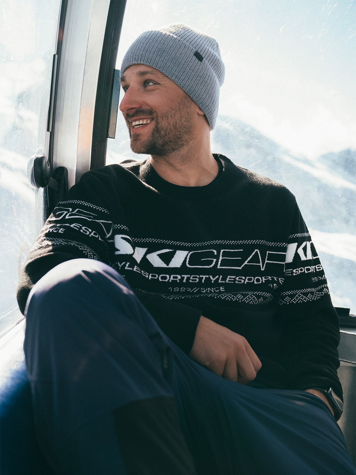 4F Sweter regular z wełną męski - czarny XXL