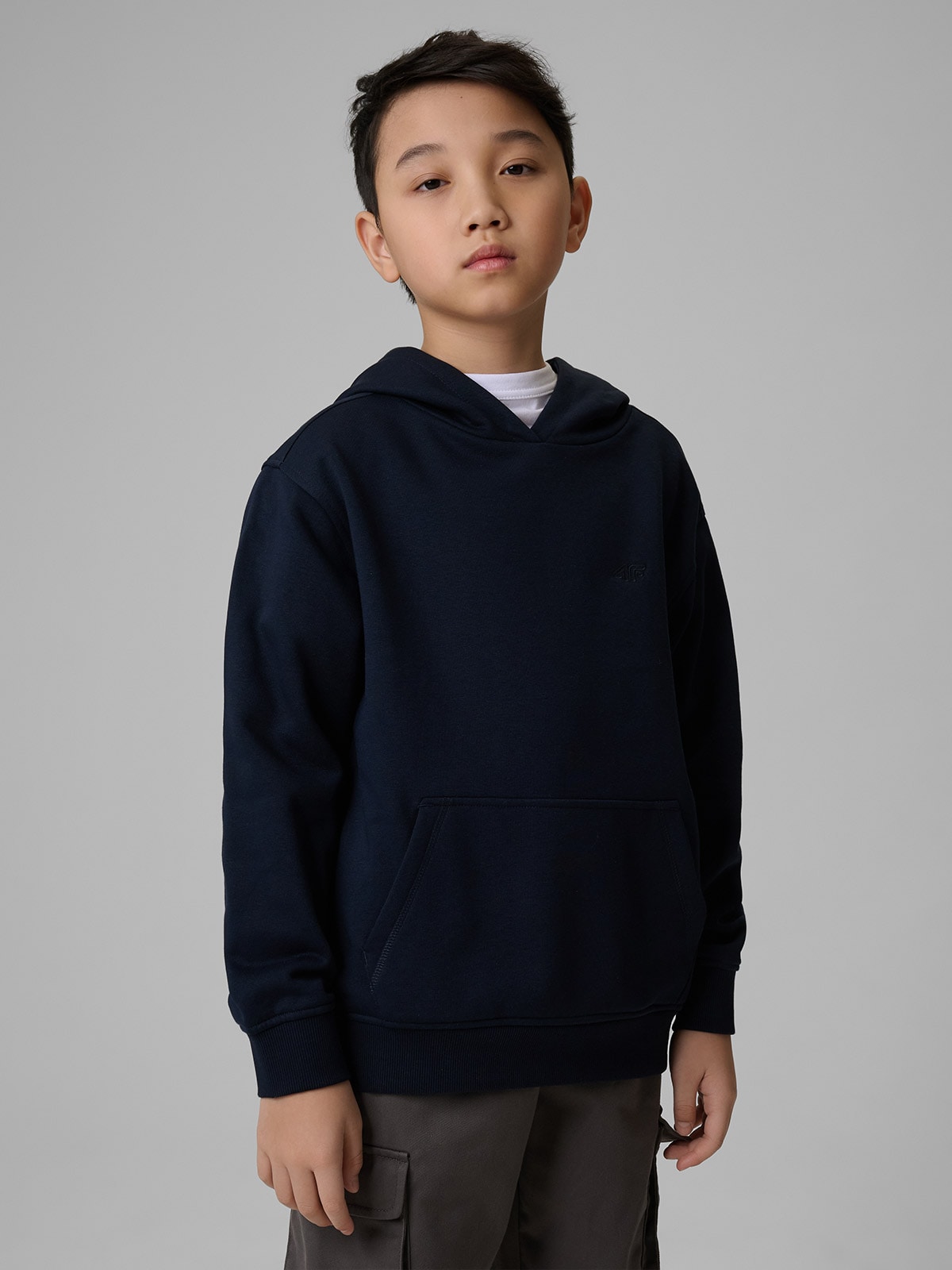 4F Bluza dresowa nierozpinana z kapturem chłopięca - granatowa 146 (10-11 lat)