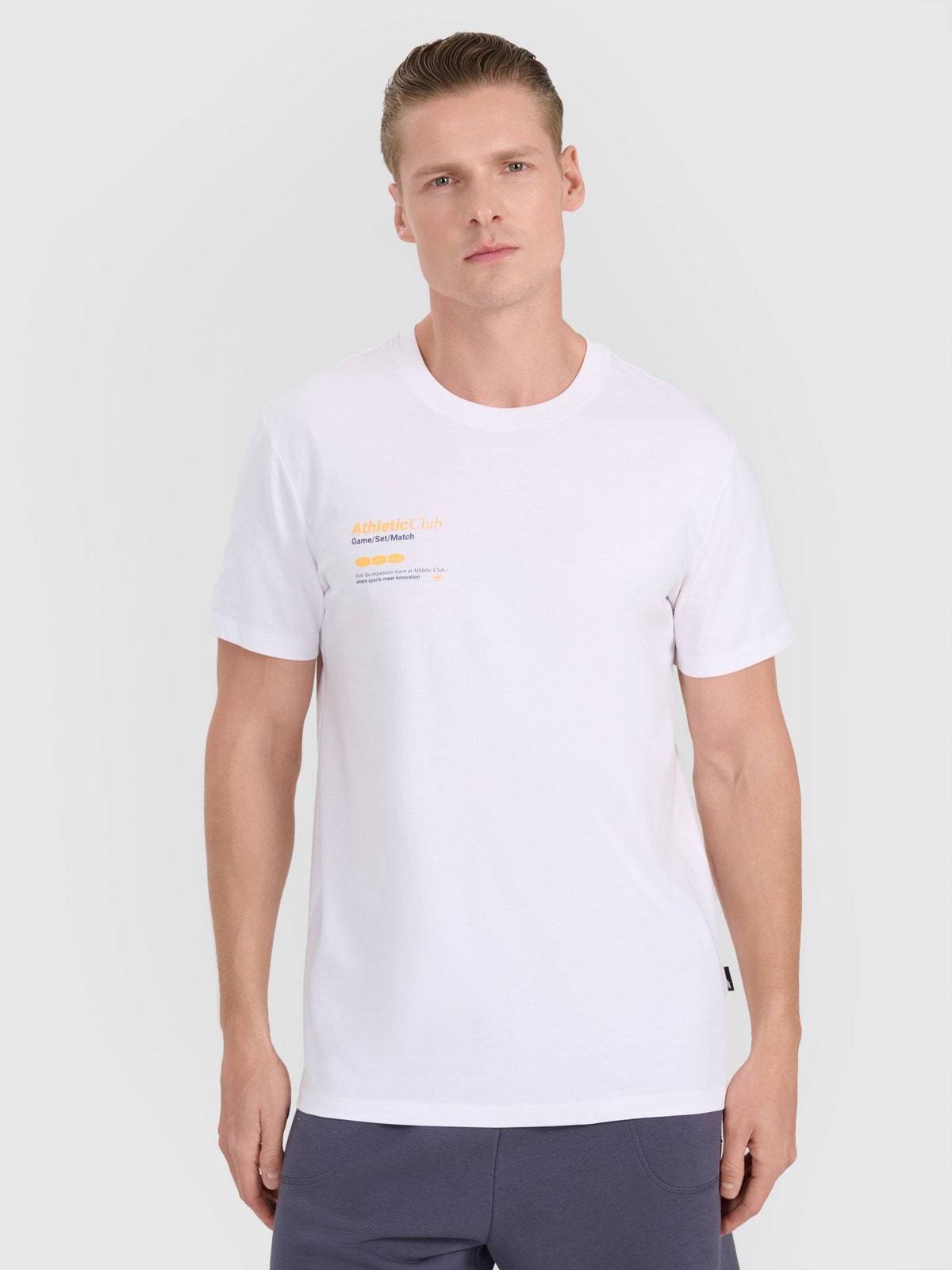 4F T-shirt regular z nadrukiem męski - biały S