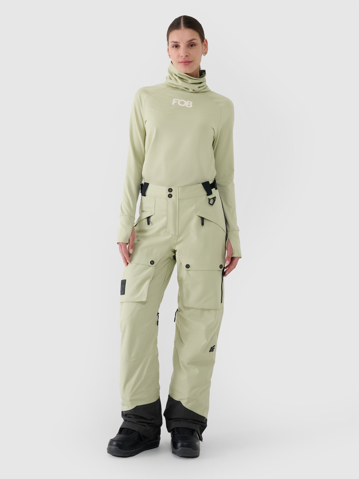 4F Spodnie snowboardowe membrana 10000 damskie - oliwkowe/khaki XL